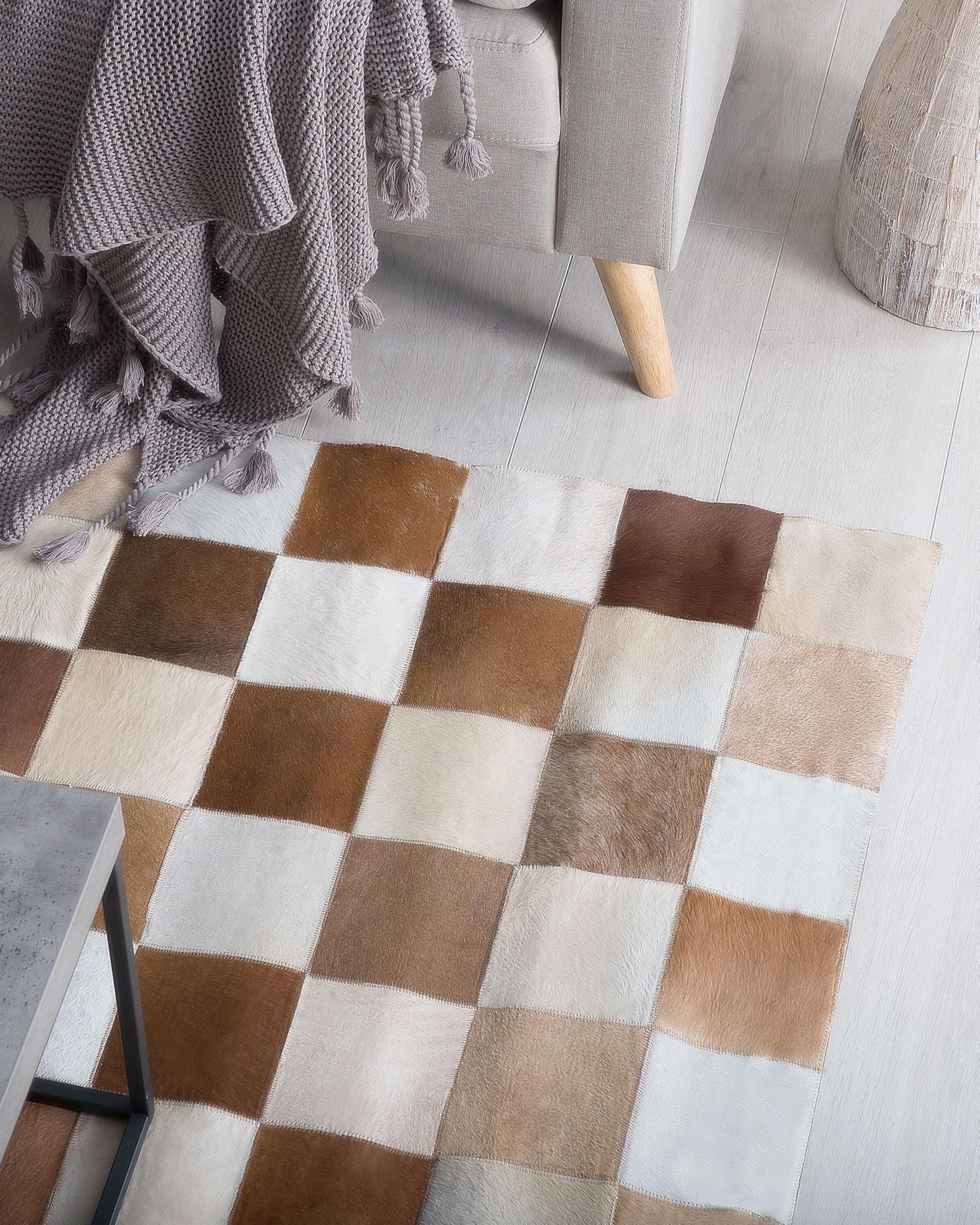 beliani-solmaz-teppich-140x200-cm-braun-beige-leder image 2