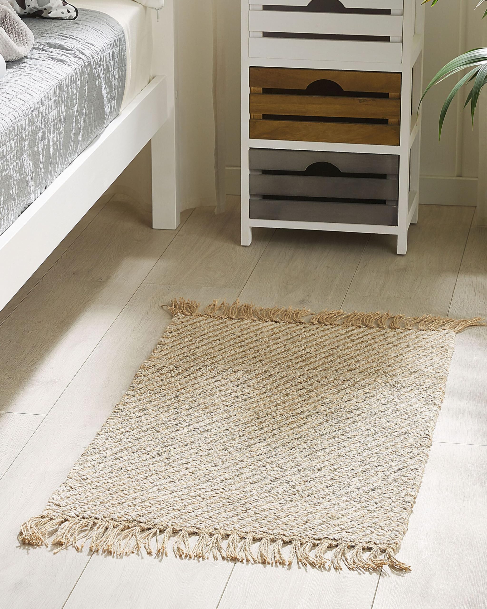 beliani-aladag-teppich-beige-50x80-cm-mit-fransen image 2