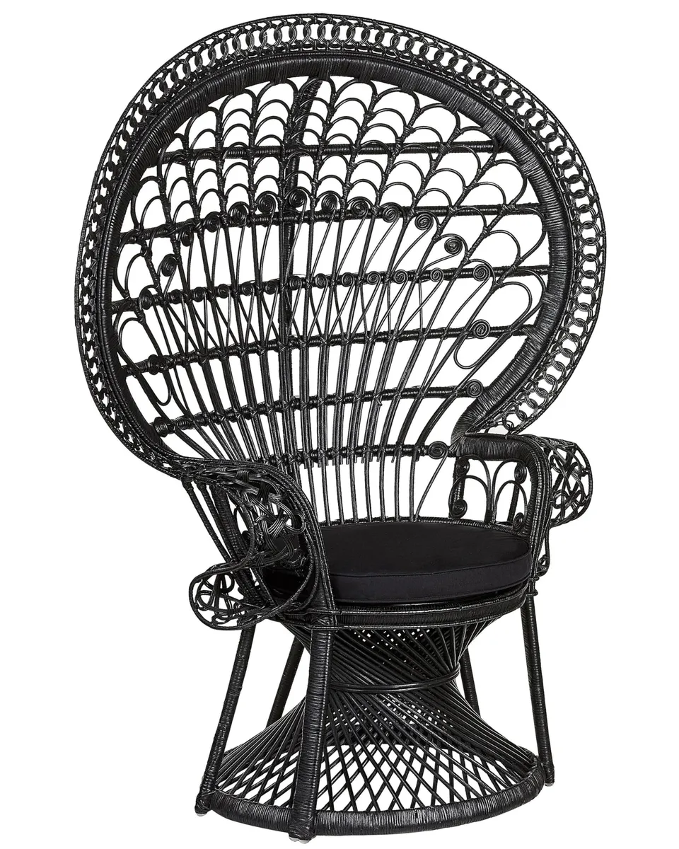 beliani-emmanuelle-pfauensessel-rattan-schwarz-mit-kissen image 1