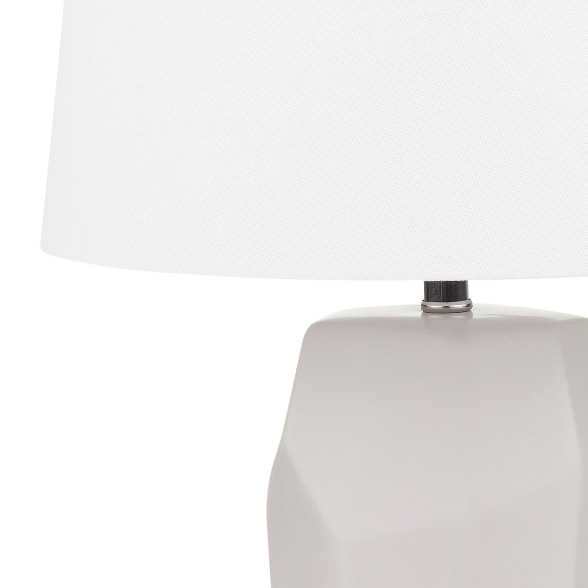 beliani-elie-tischlampe-zartrosa-keramik-e14-schirm image 6
