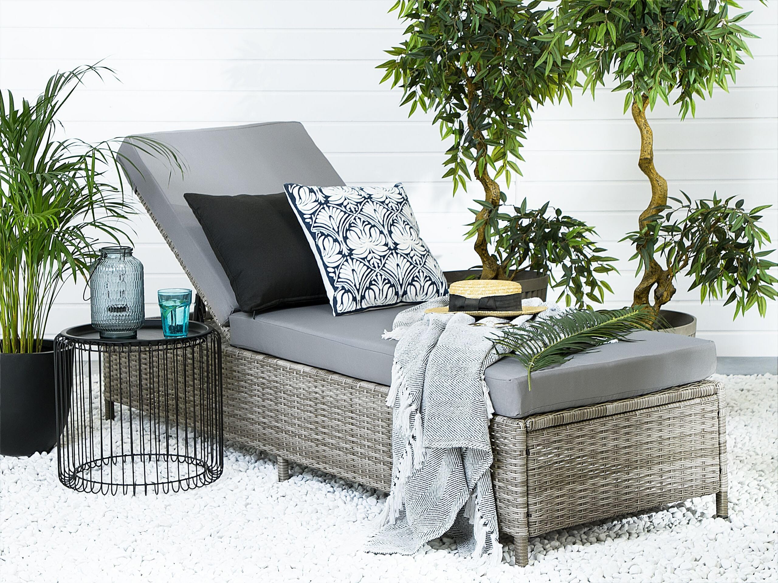beliani-turin-ii-gartenliege-rattan-grau-verstellbar-mit-auflage image 2