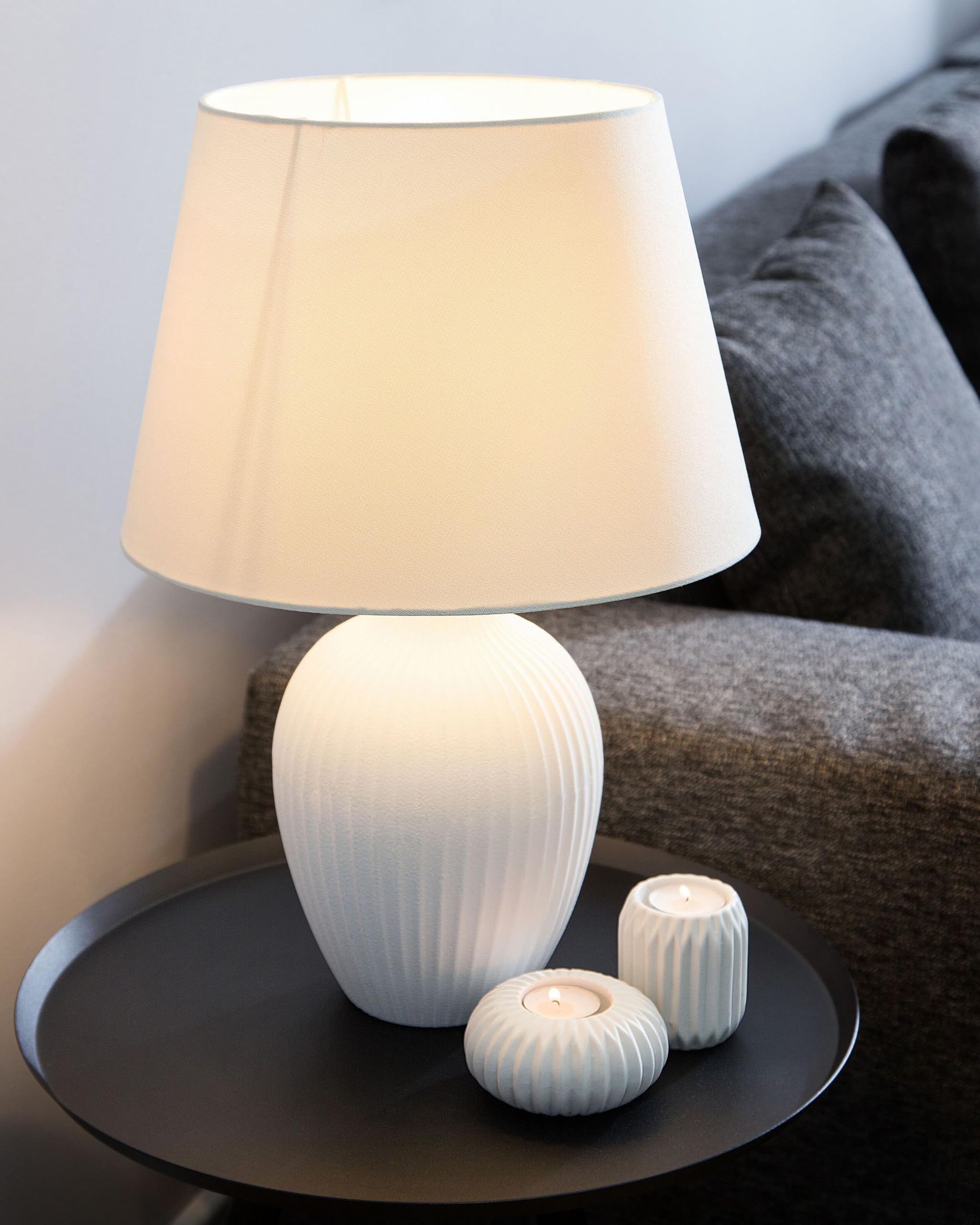 beliani-fergus-tischlampe-wei-leinenschirm-keramik-e27 image 2