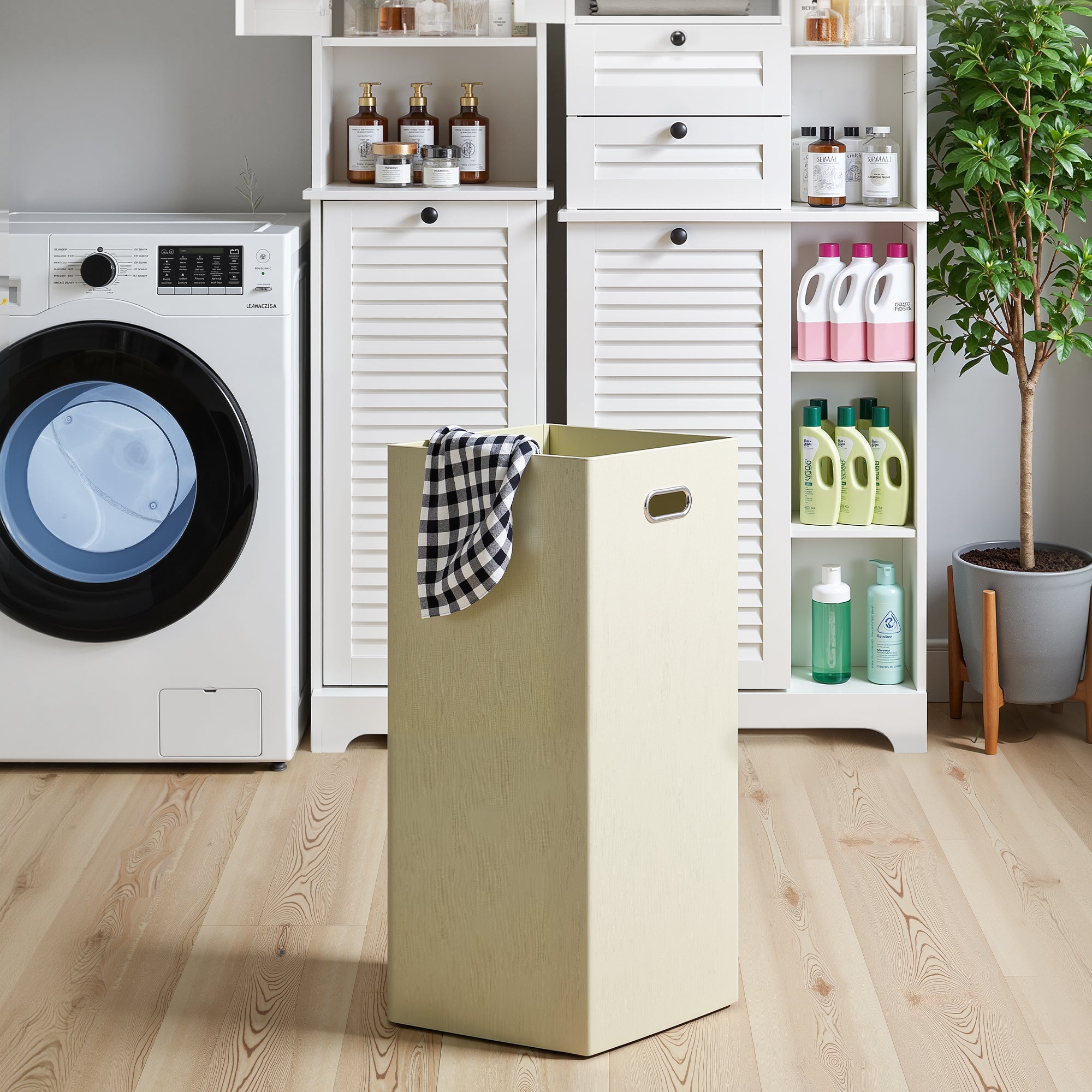 bealife-ap06-w-scheschrank-wei-40x37x170-mit-korb image 7