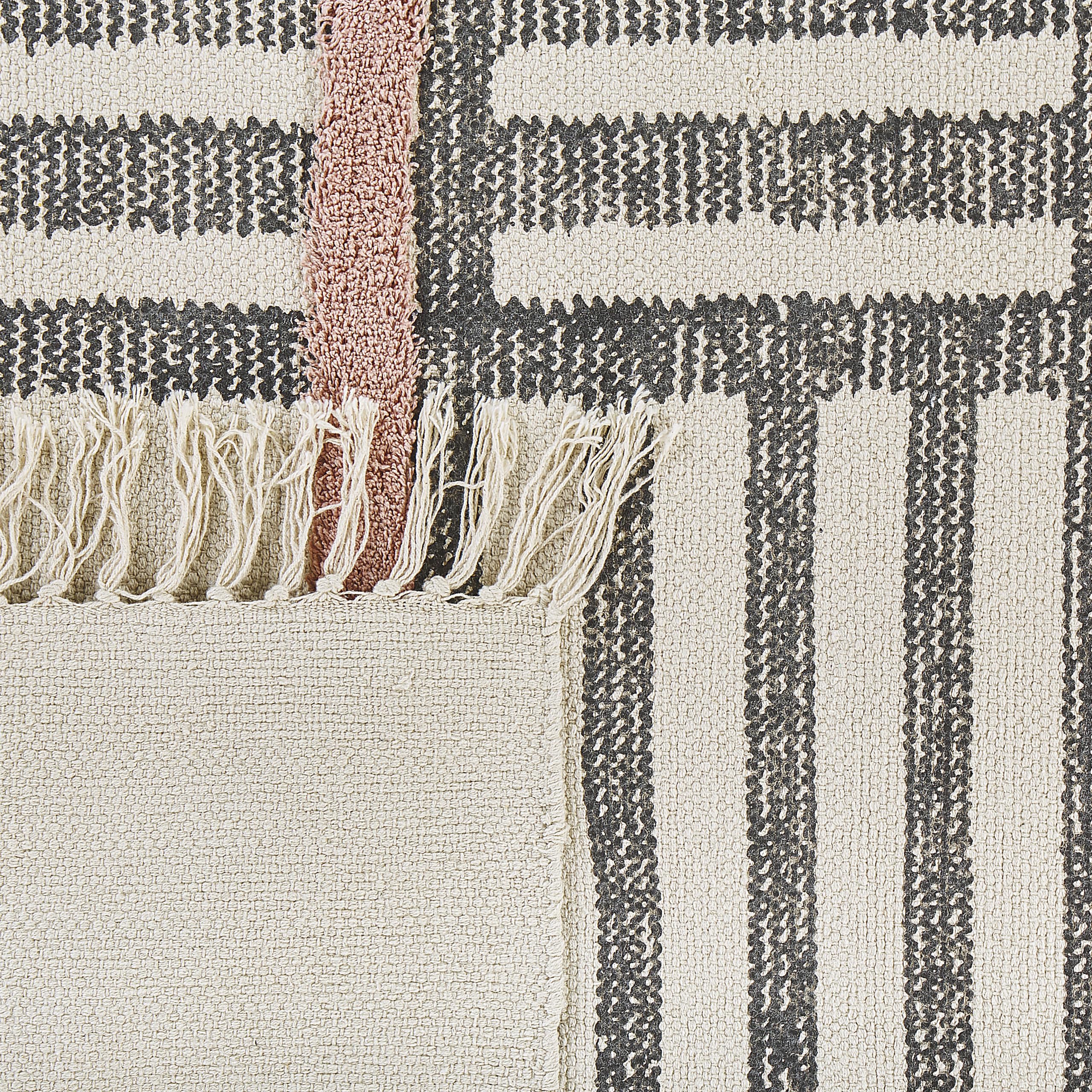 beliani-muradiye-baumwoll-teppich-beige-160x230-cm image 6