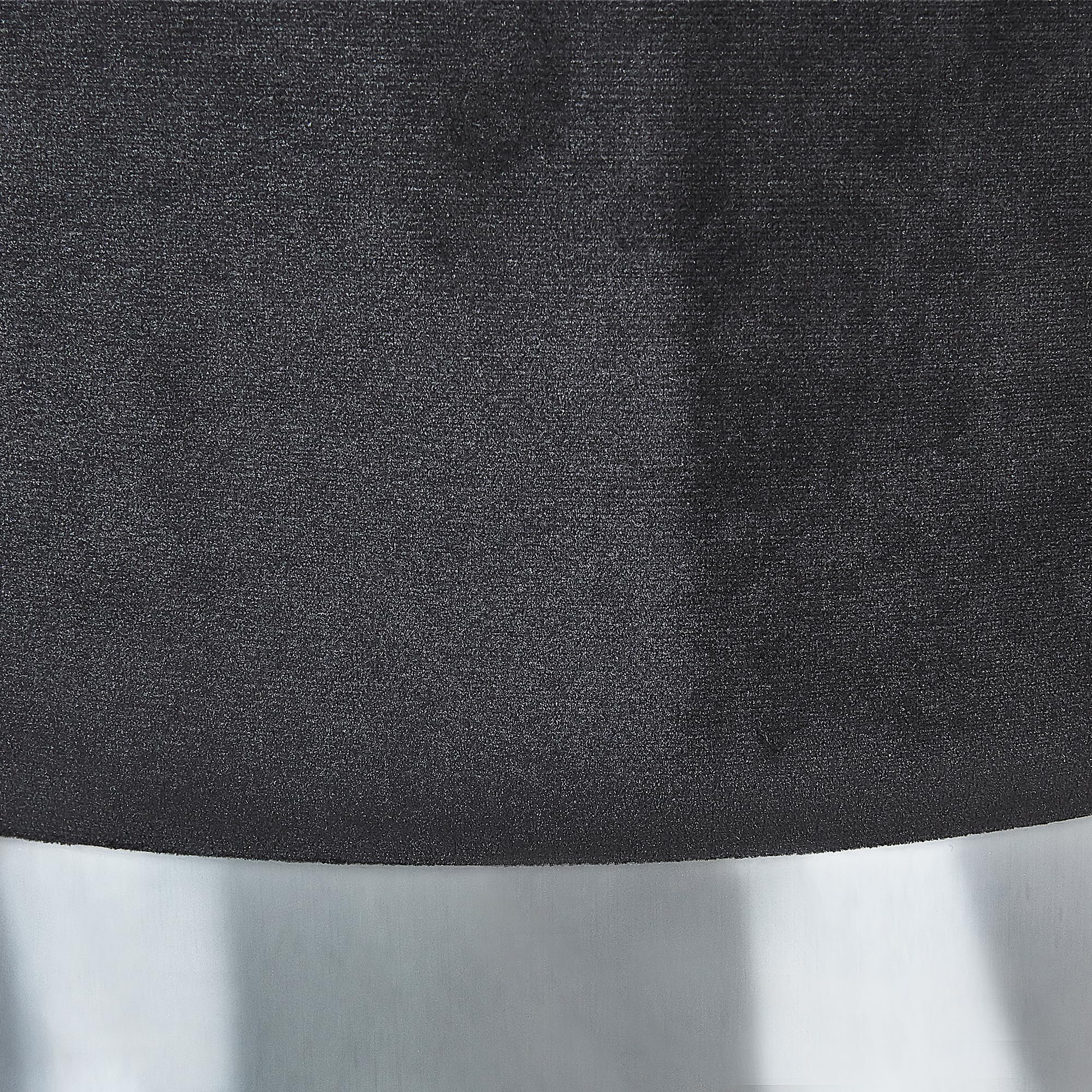 beliani-doris-pouf-samt-schwarz-2er-set-mit-stauraum image 7