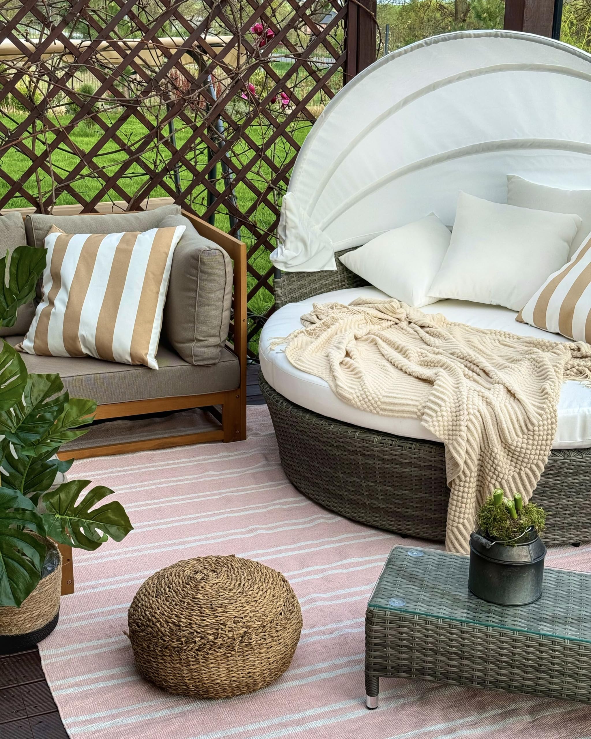 beliani-akyar-teppich-140x200-rosa-gestreift-outdoor image 2