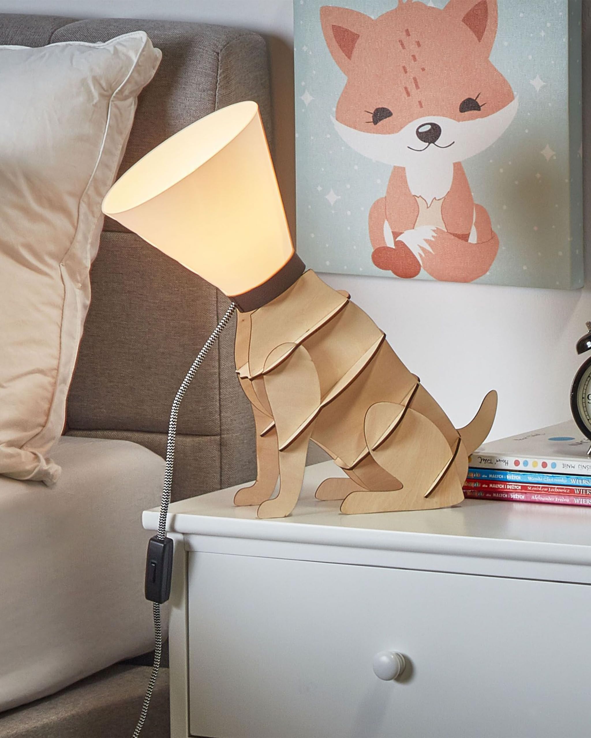 beliani-isna-tischlampe-hund-wei-holz-e14 image 2
