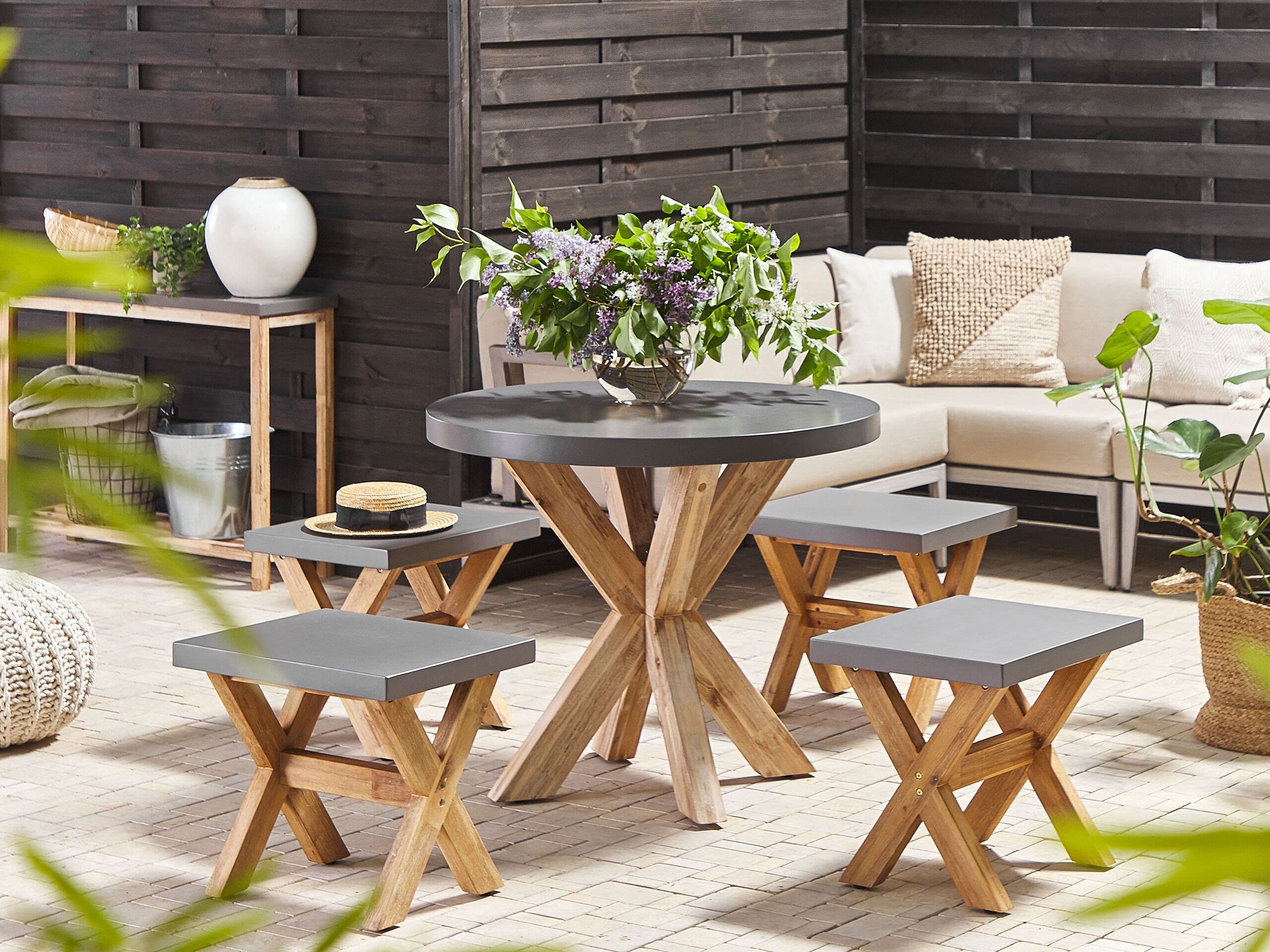 beliani-olbia-gartenset-rund-90-cm-4-hocker-grau image 2
