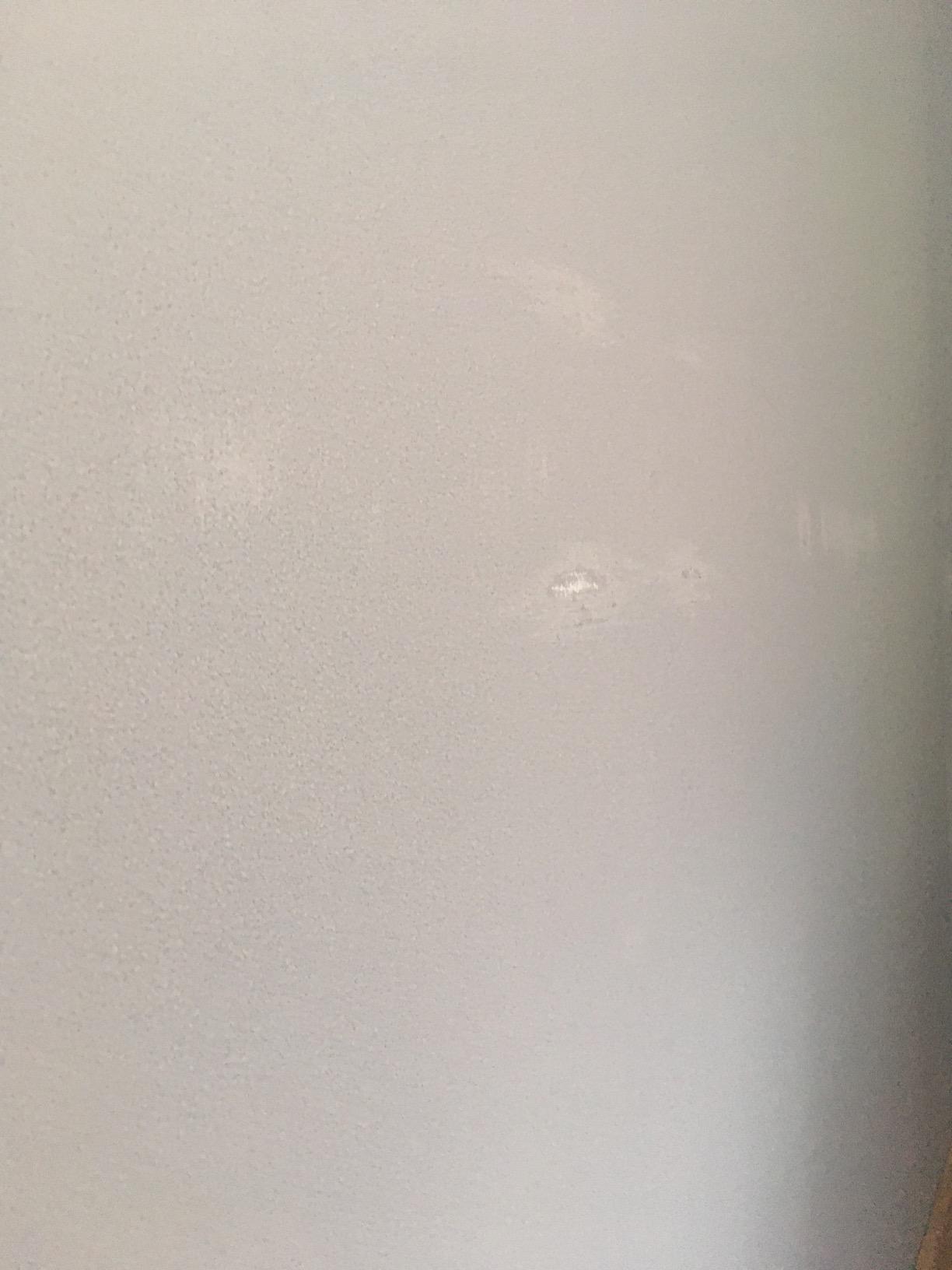 Helle Wand