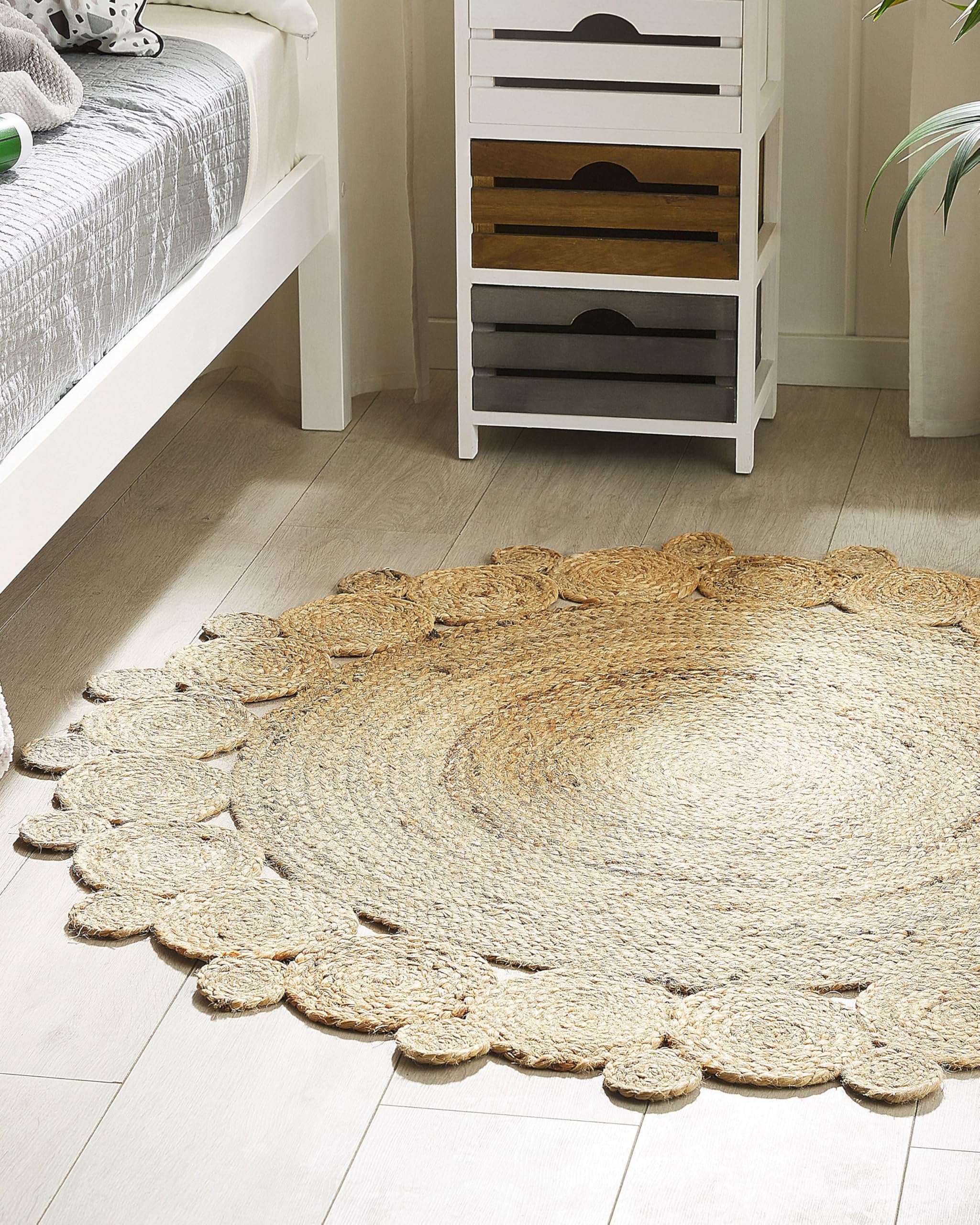 beliani-golgen-teppich-rund-120-cm-beige-jute-boho image 2