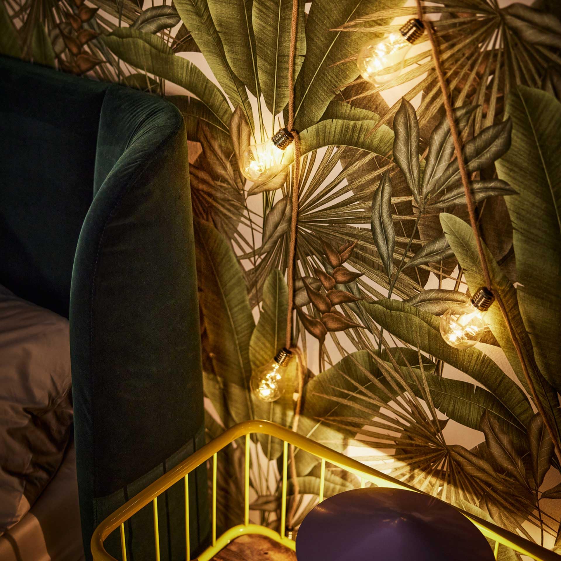 livingwalls-palmenblatt-vliestapete-gr-n-creme-10-05-m image 6