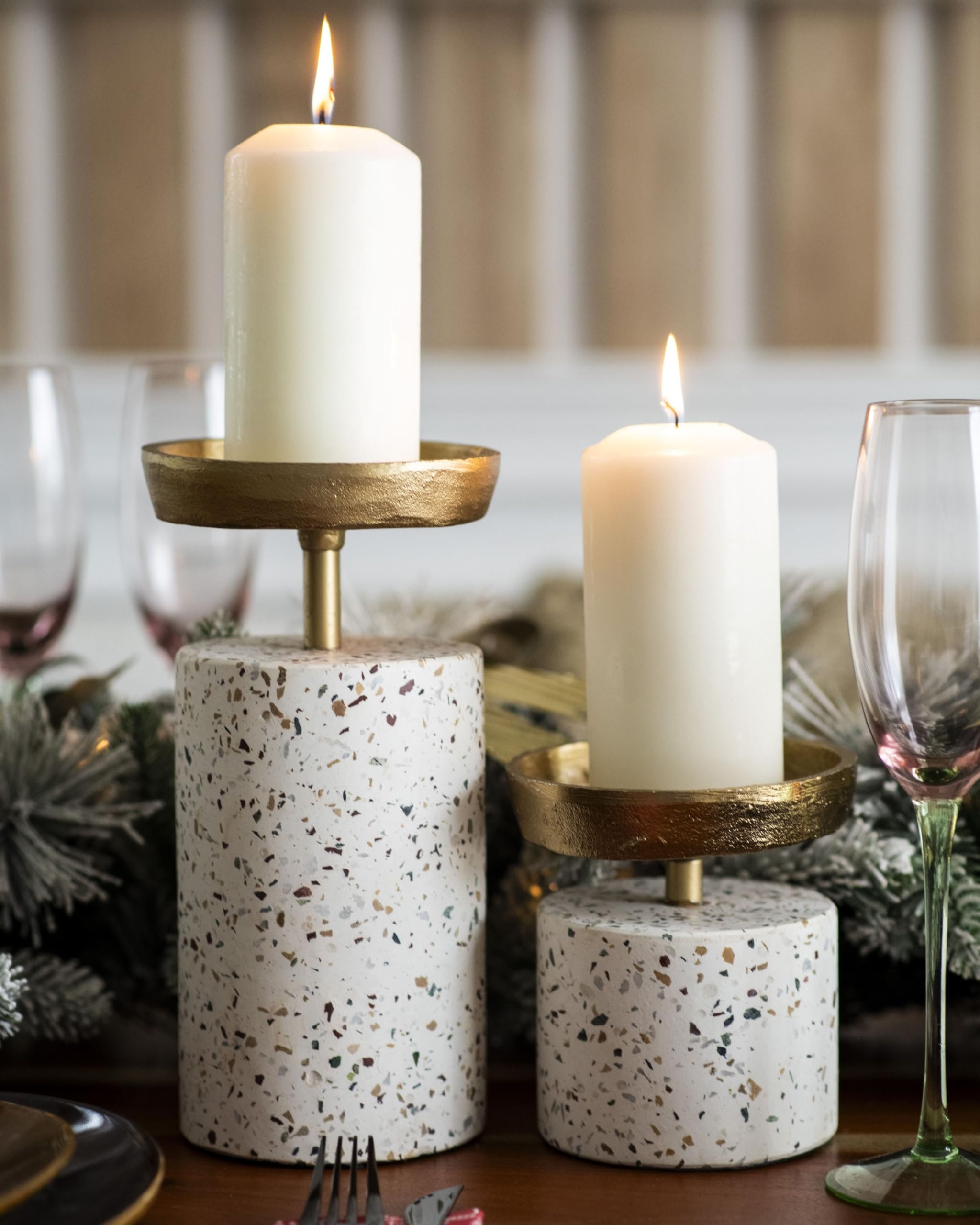 beliani-kaengan-kerzenst-nder-2er-set-terrazzo-gold image 8