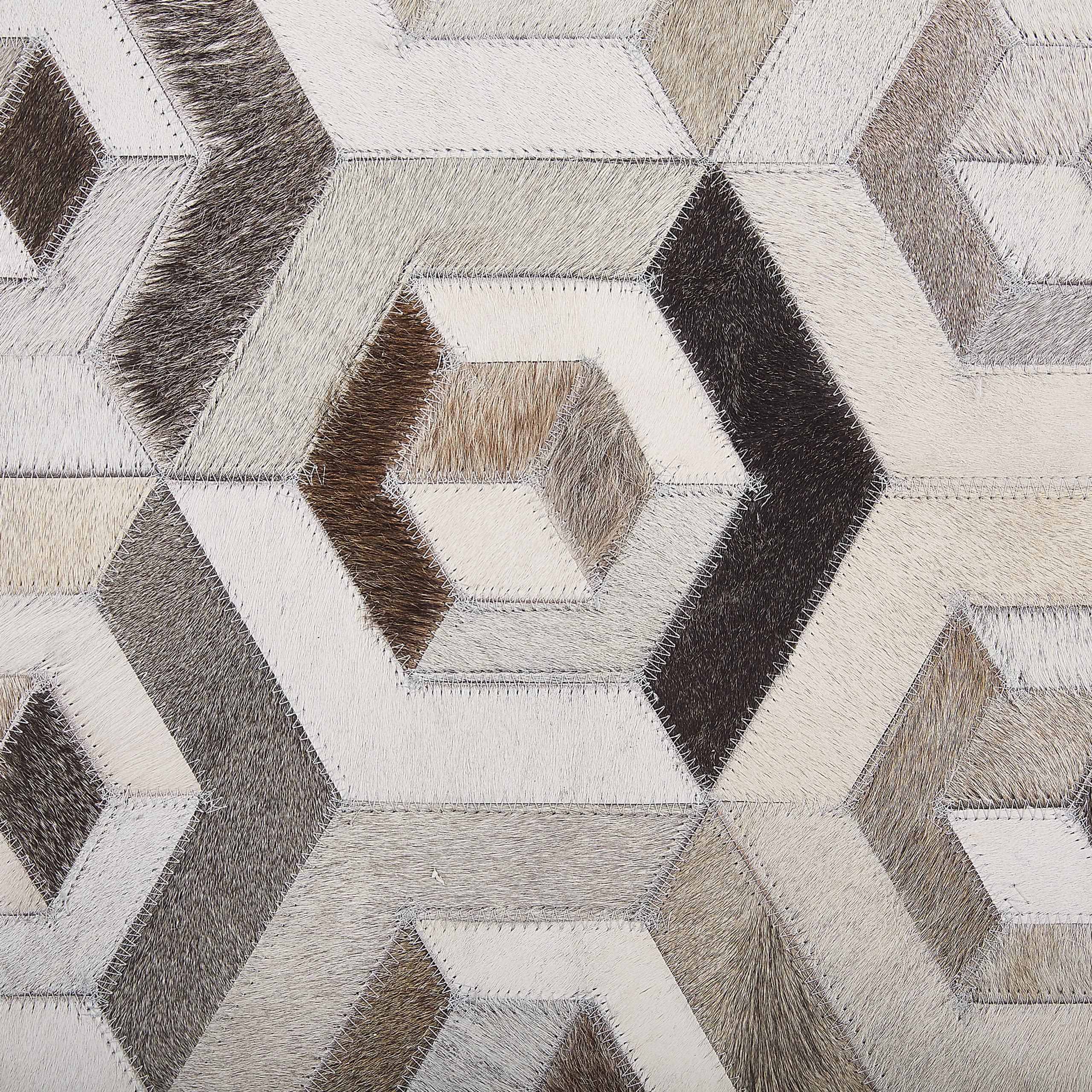 beliani-tavak-leder-teppich-140x200-cm-beige-braun-patchwork image 4