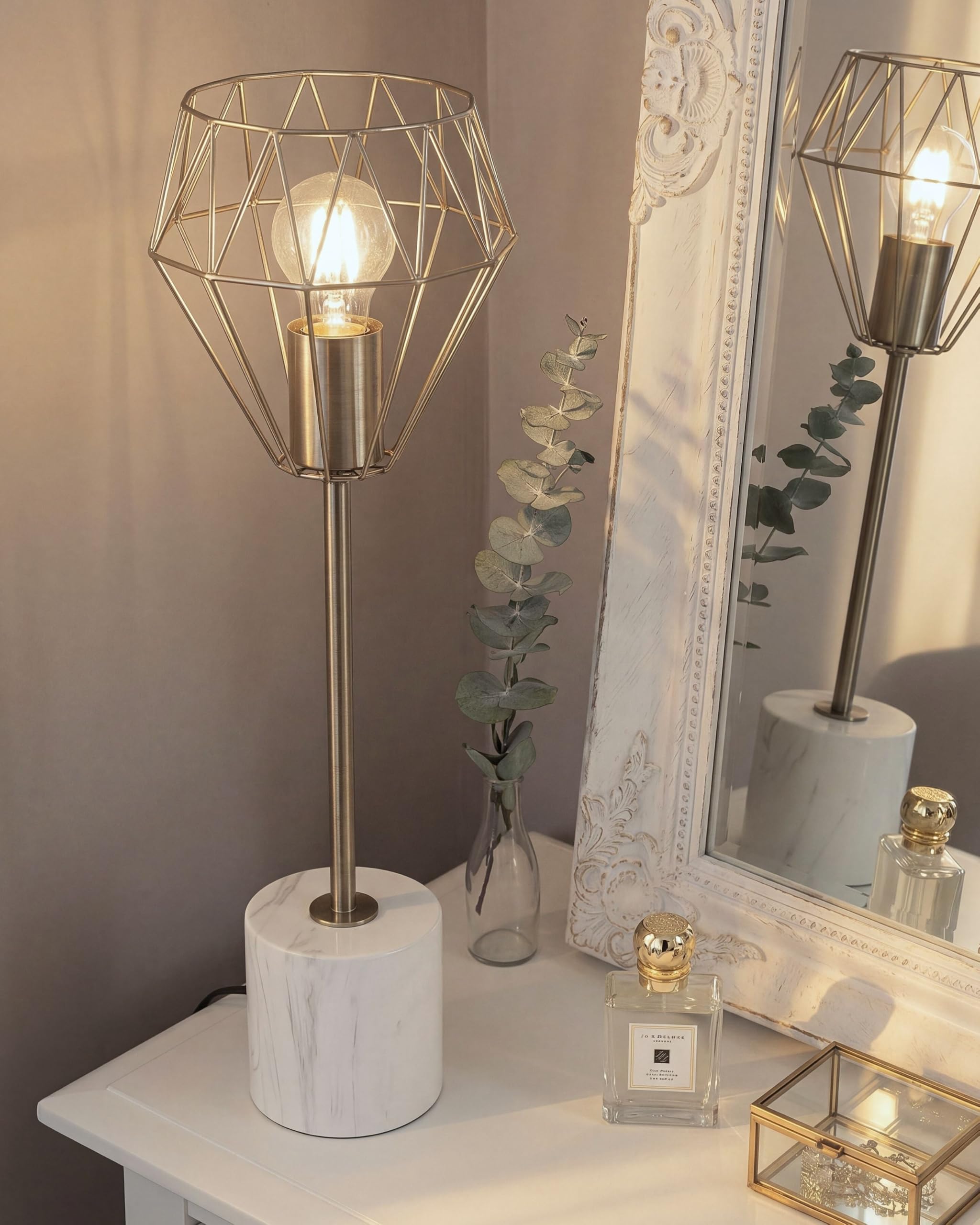 beliani-mooni-tischlampe-gro-gold-metall-marmorfu-e27 image 2
