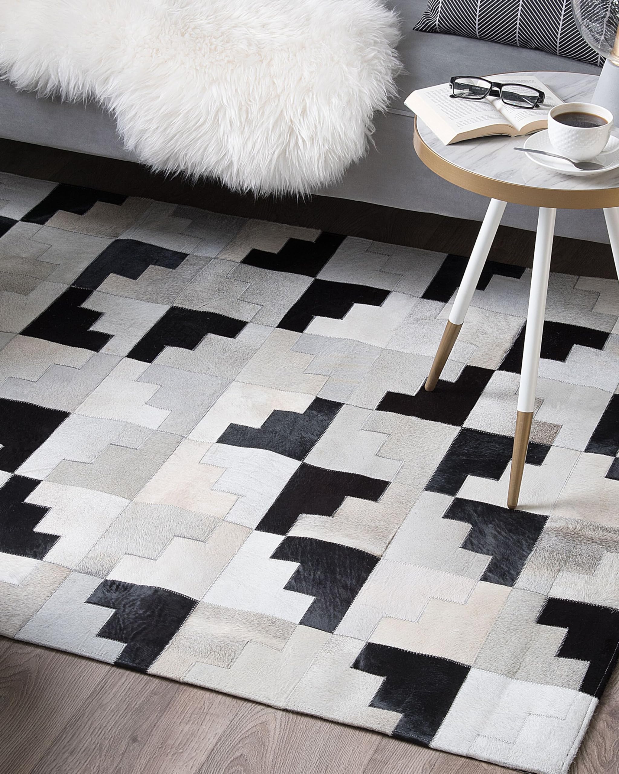 beliani-efirli-teppich-140x200-cm-schwarz-grau-leder-patchwork image 2