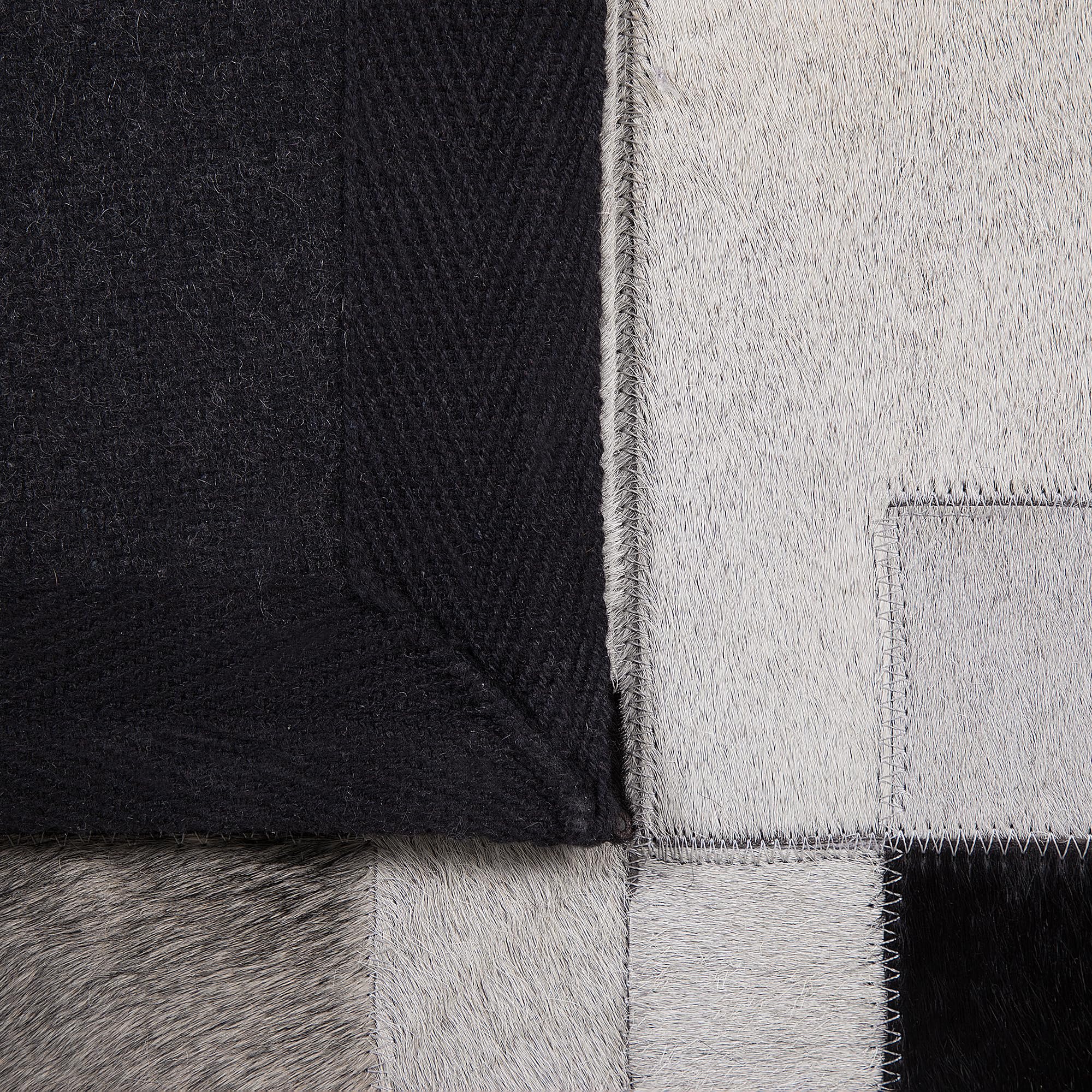 beliani-efirli-teppich-140x200-cm-schwarz-grau-leder-patchwork image 5