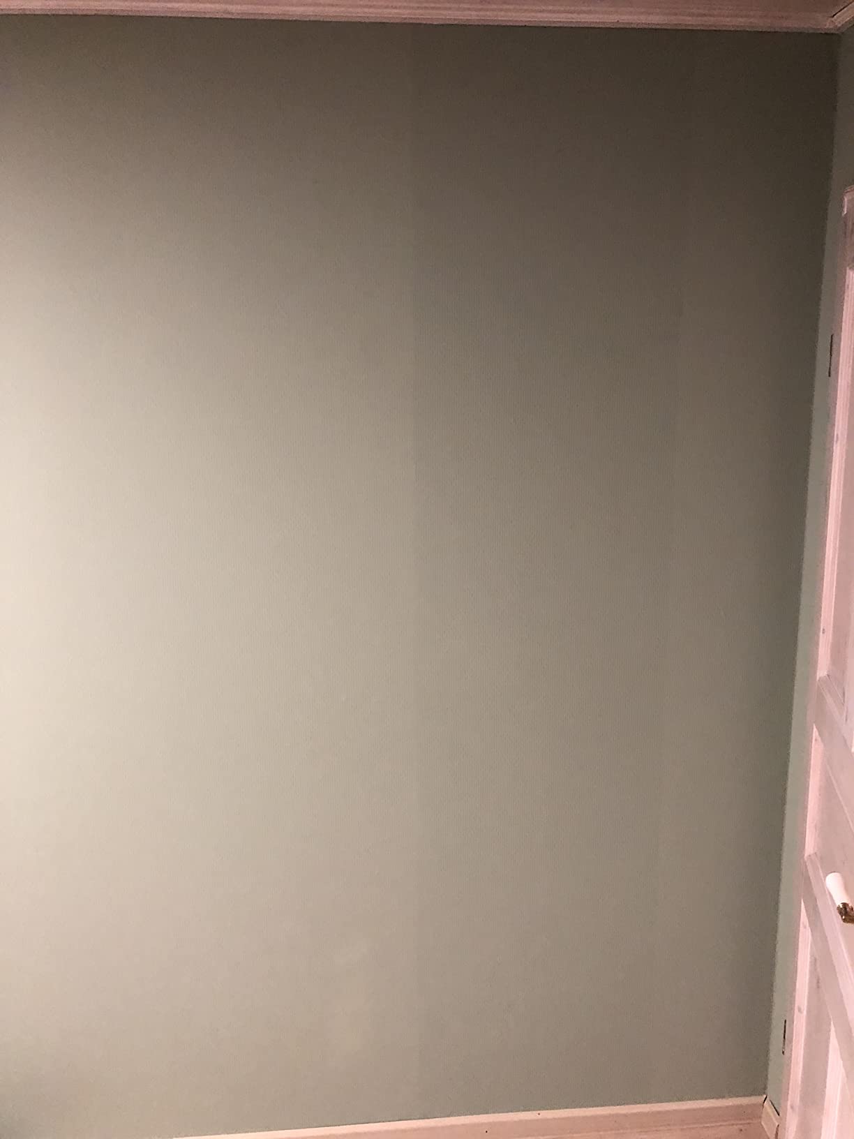 Helle Wand