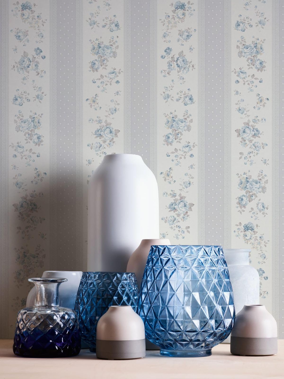 a-s-cr-ation-maison-charme-floral-vliestapete-grau-wei-blau image 3