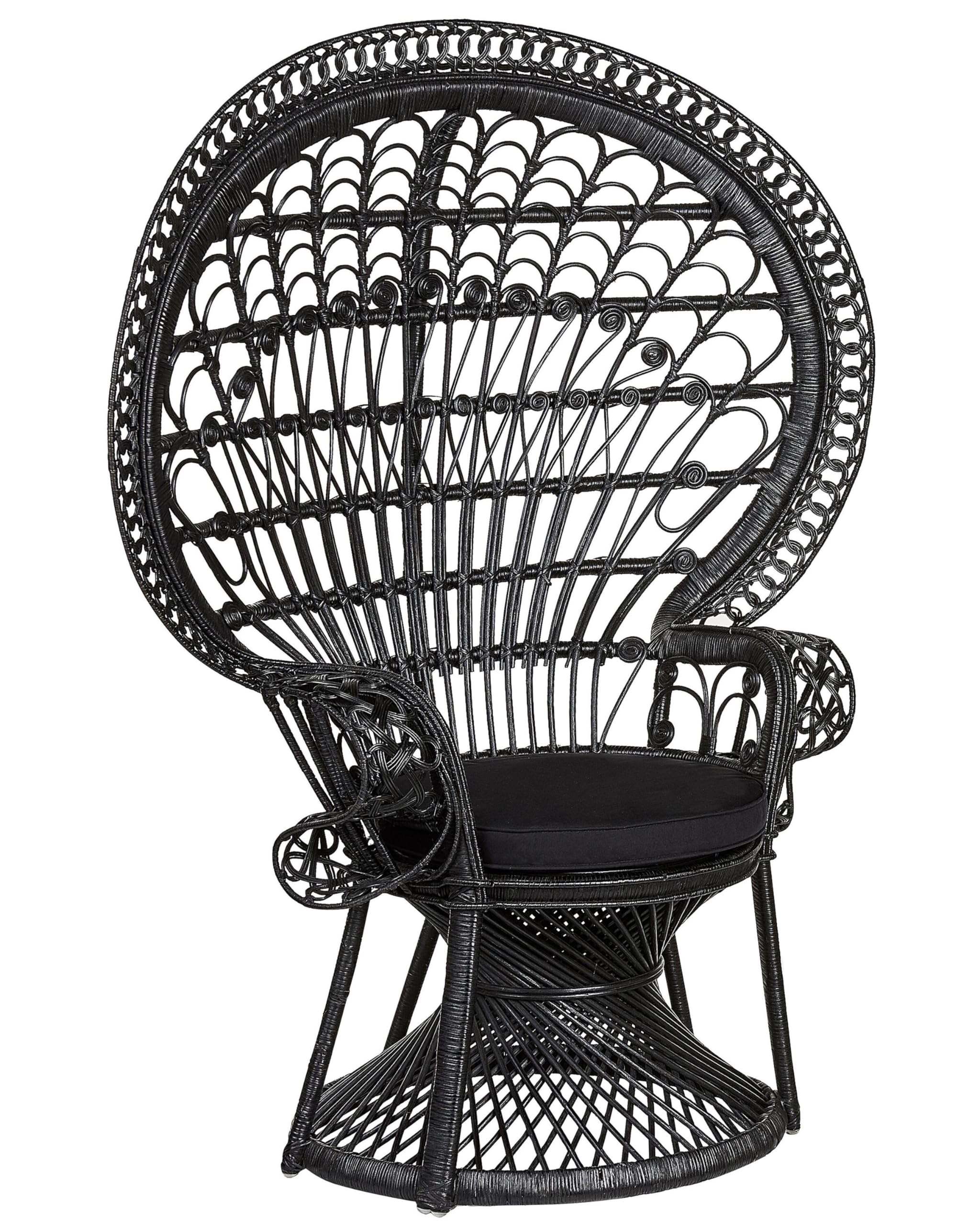 beliani-emmanuelle-pfauensessel-rattan-schwarz-mit-kissen image 1