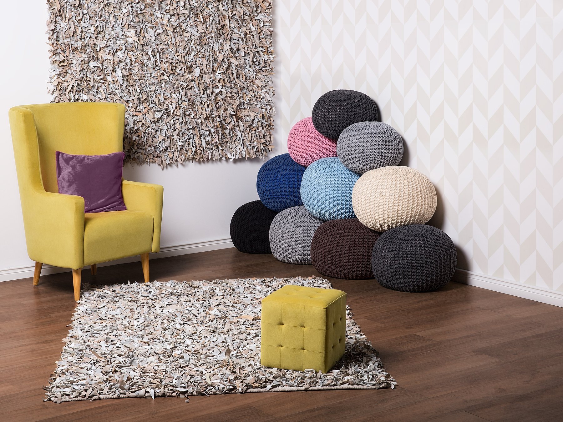 beliani-conrad-sitzpouf-baumwolle-hellblau-50x35-cm image 4