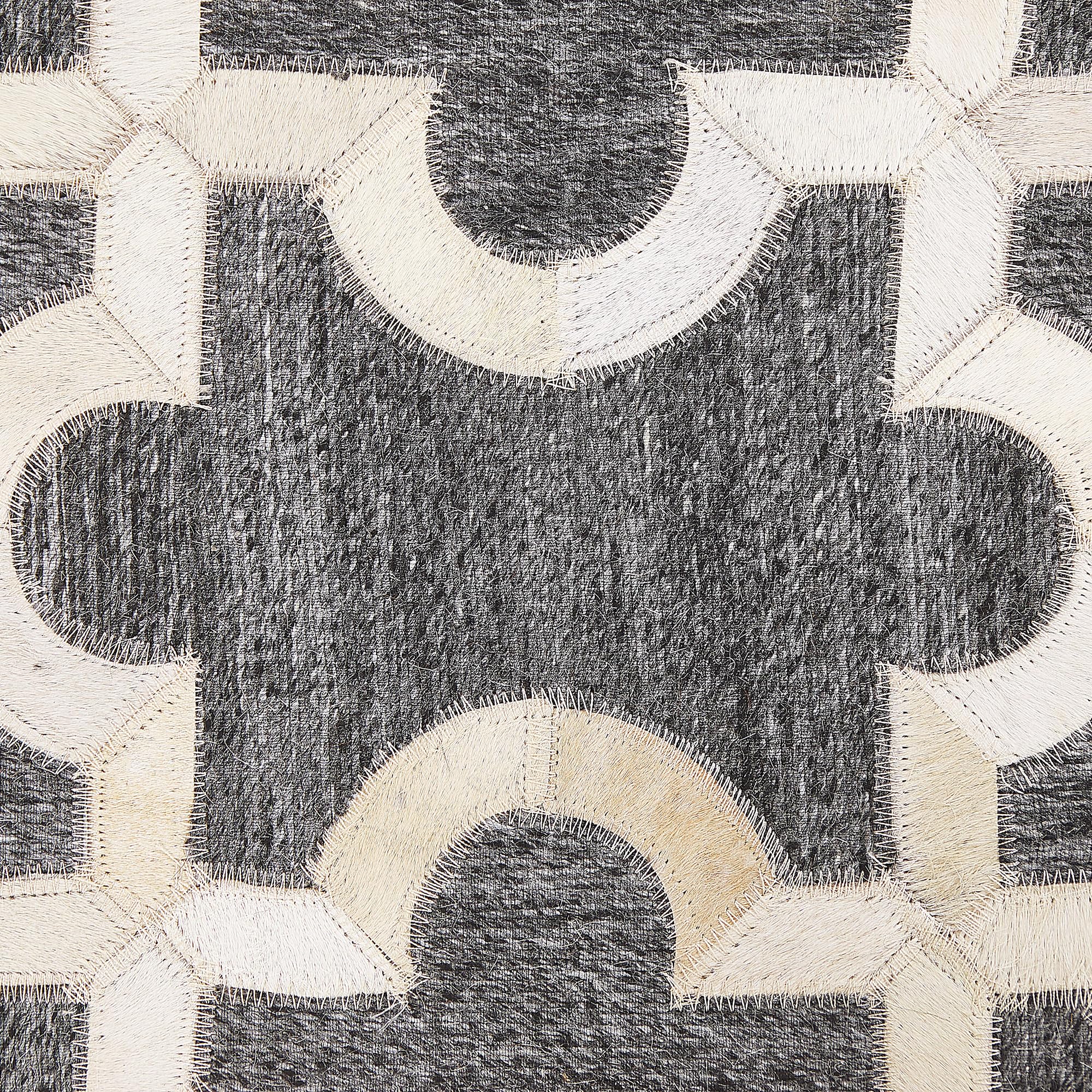 beliani-yedisu-teppich-leder-patchwork-140x200-grau-beige image 5