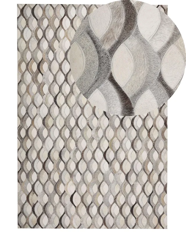 beliani-kirca-teppich-140x200-cm-braun-beige-leder-rautenmuster image 1