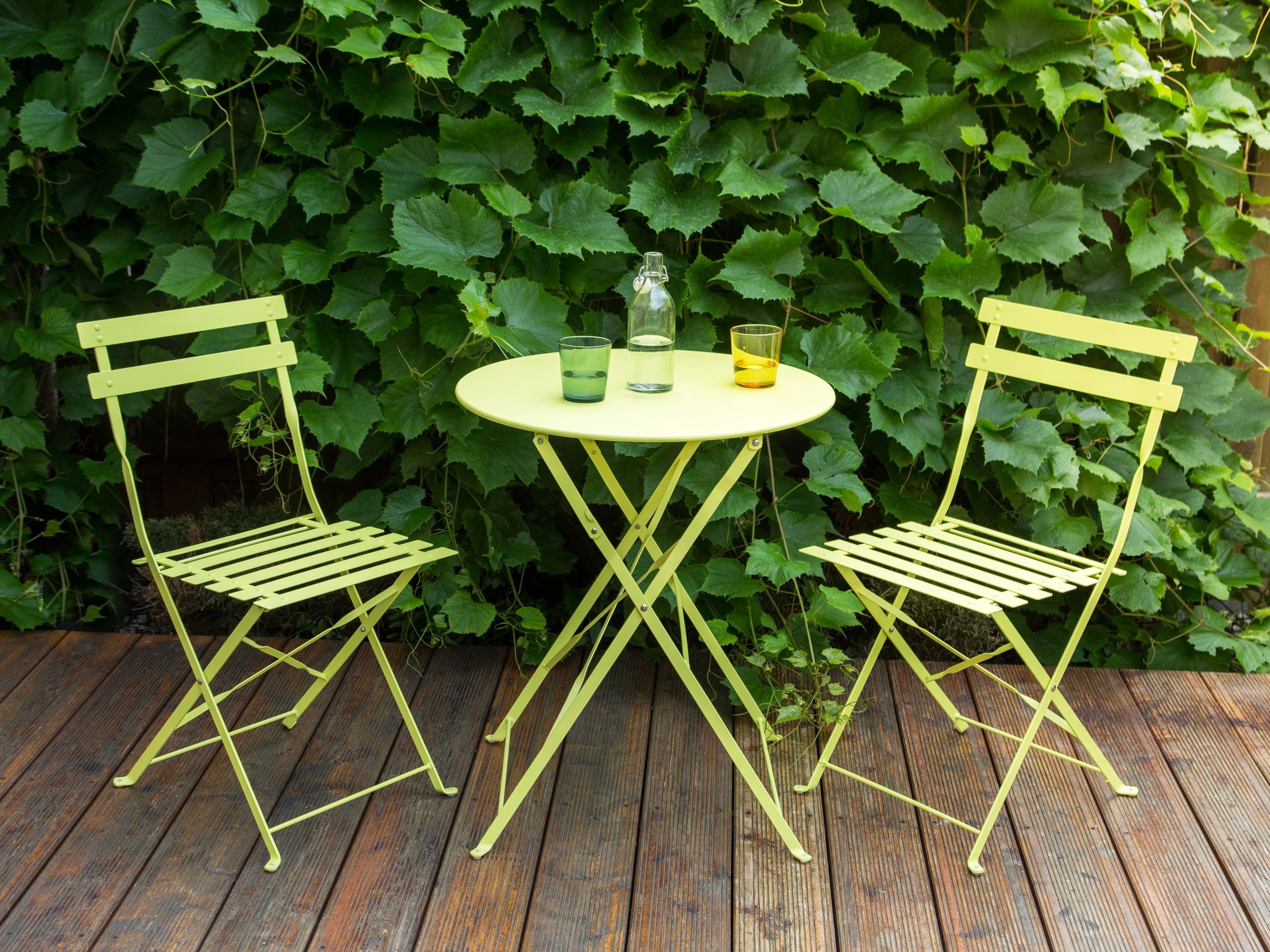 beliani-fiori-bistroset-metall-limettengr-n-3-teilig-klappbar image 2