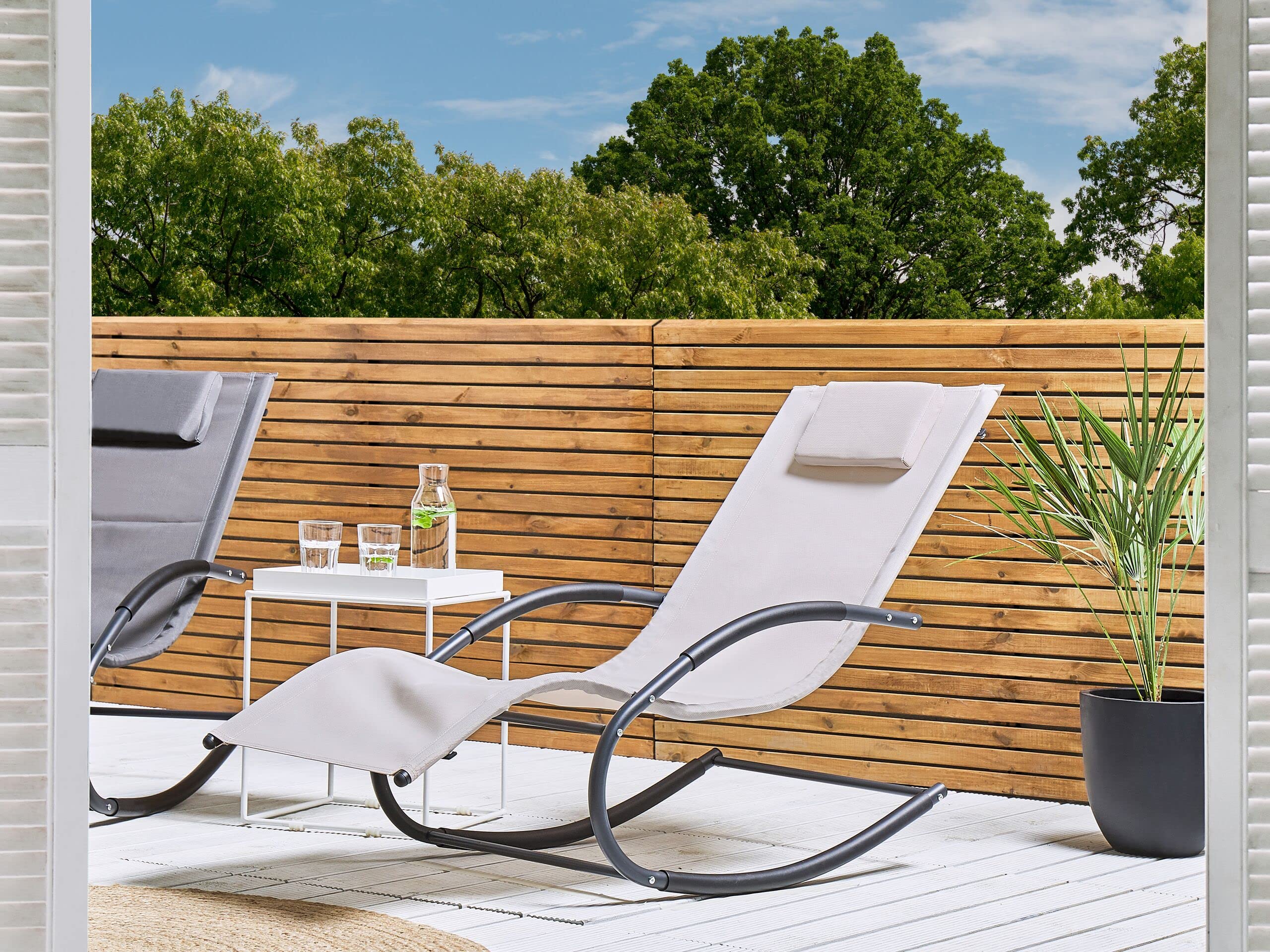 beliani-carano-ii-schaukelliege-mesh-beige-stahl-150-kg image 2