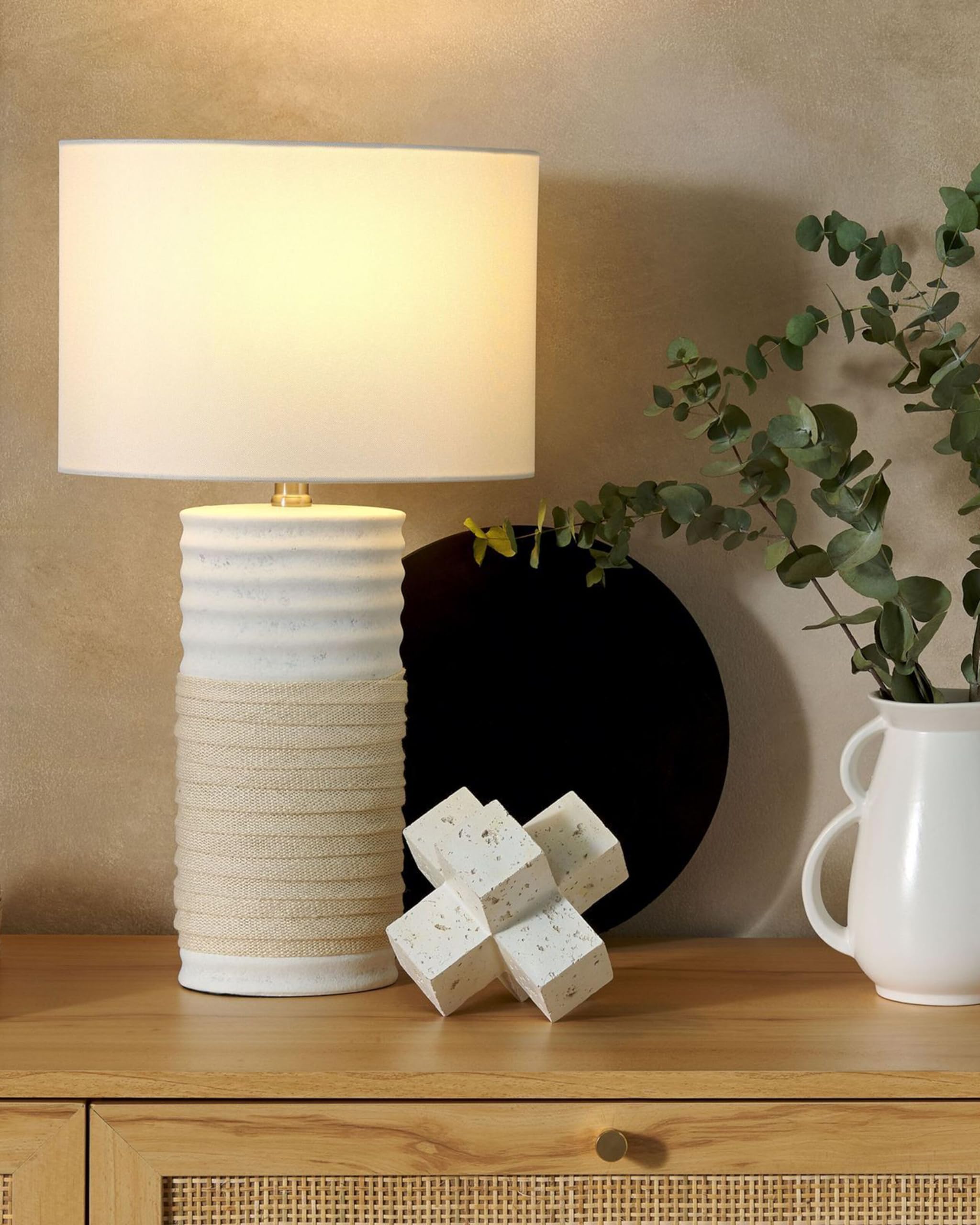 beliani-navia-tischlampe-porzellan-beige-wei-e27 image 2