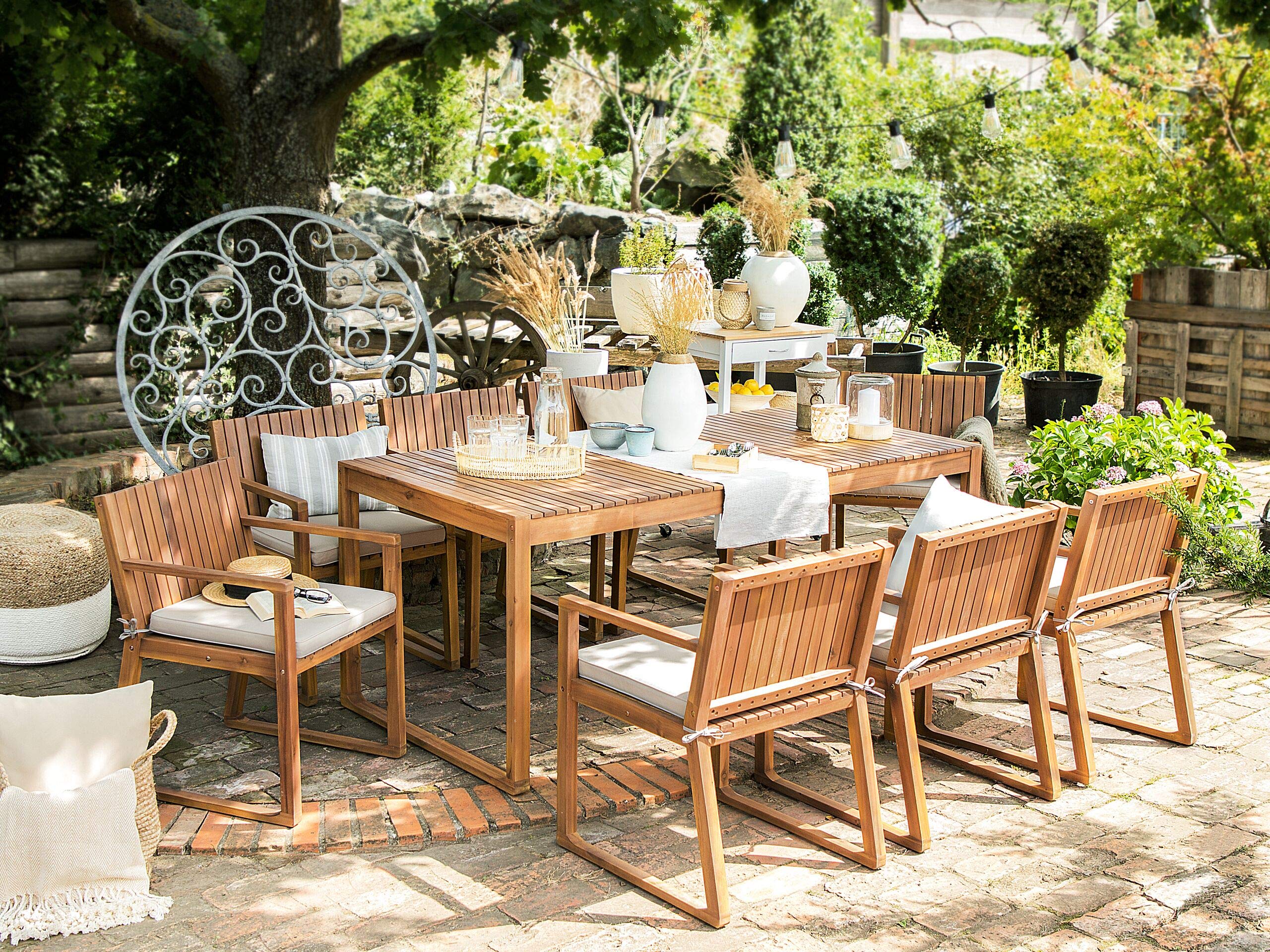 beliani-sassari-gartenset-akazienholz-hellbraun-taupe-8-sitzer image 2