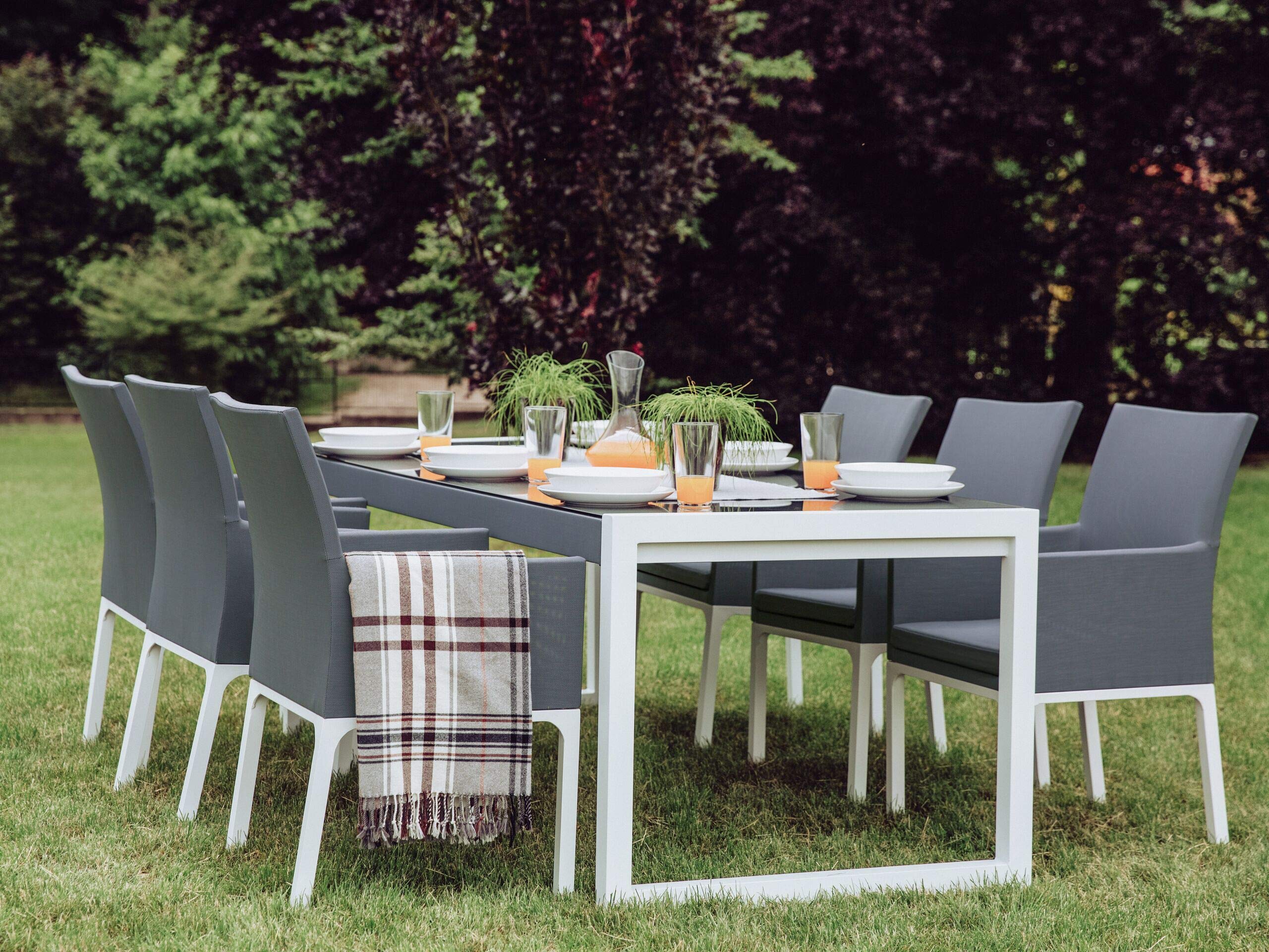 beliani-bacoli-gartentisch-glas-210x90-cm-grau-wei image 2