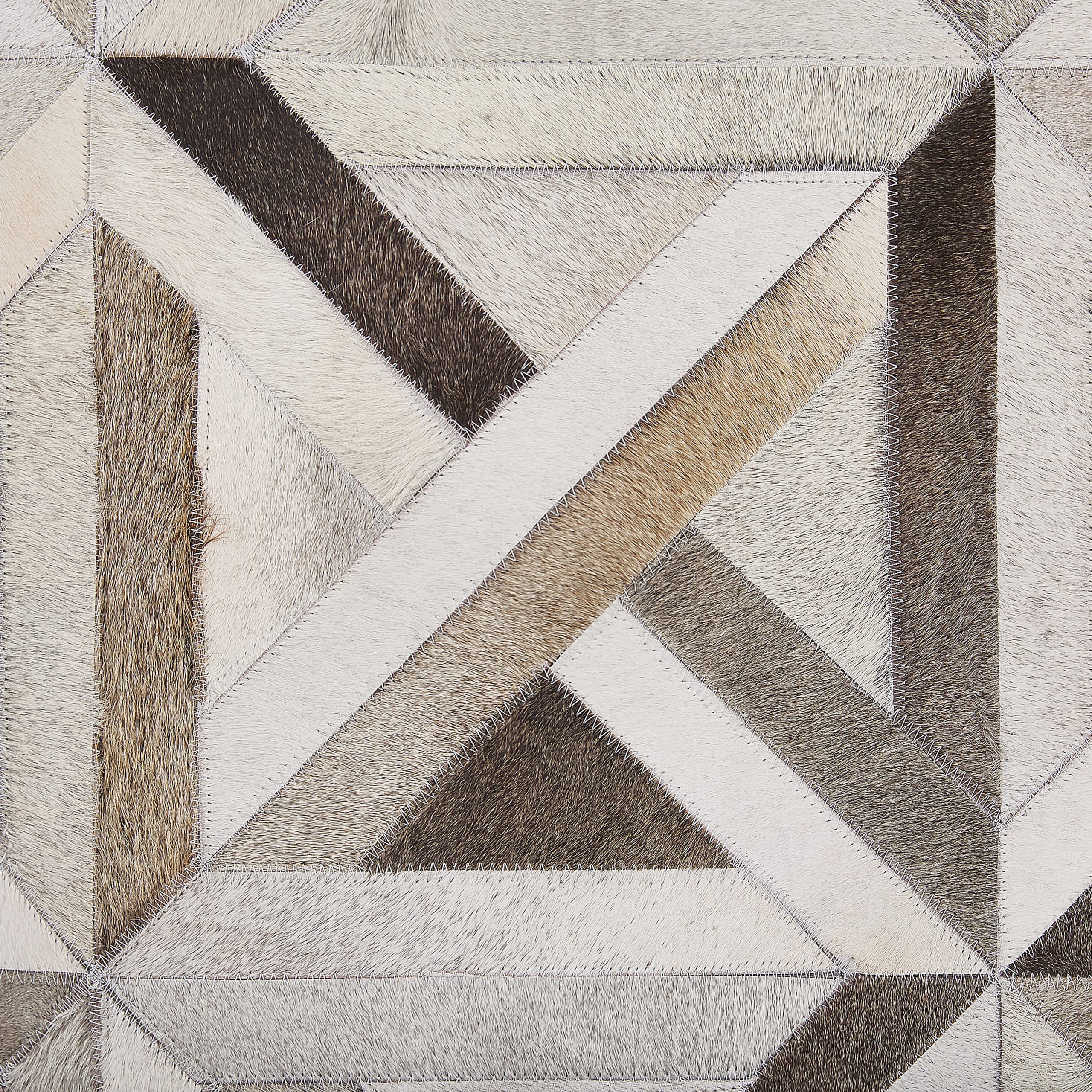 beliani-taytan-leder-teppich-140x200-cm-beige-braun-patchwork image 6