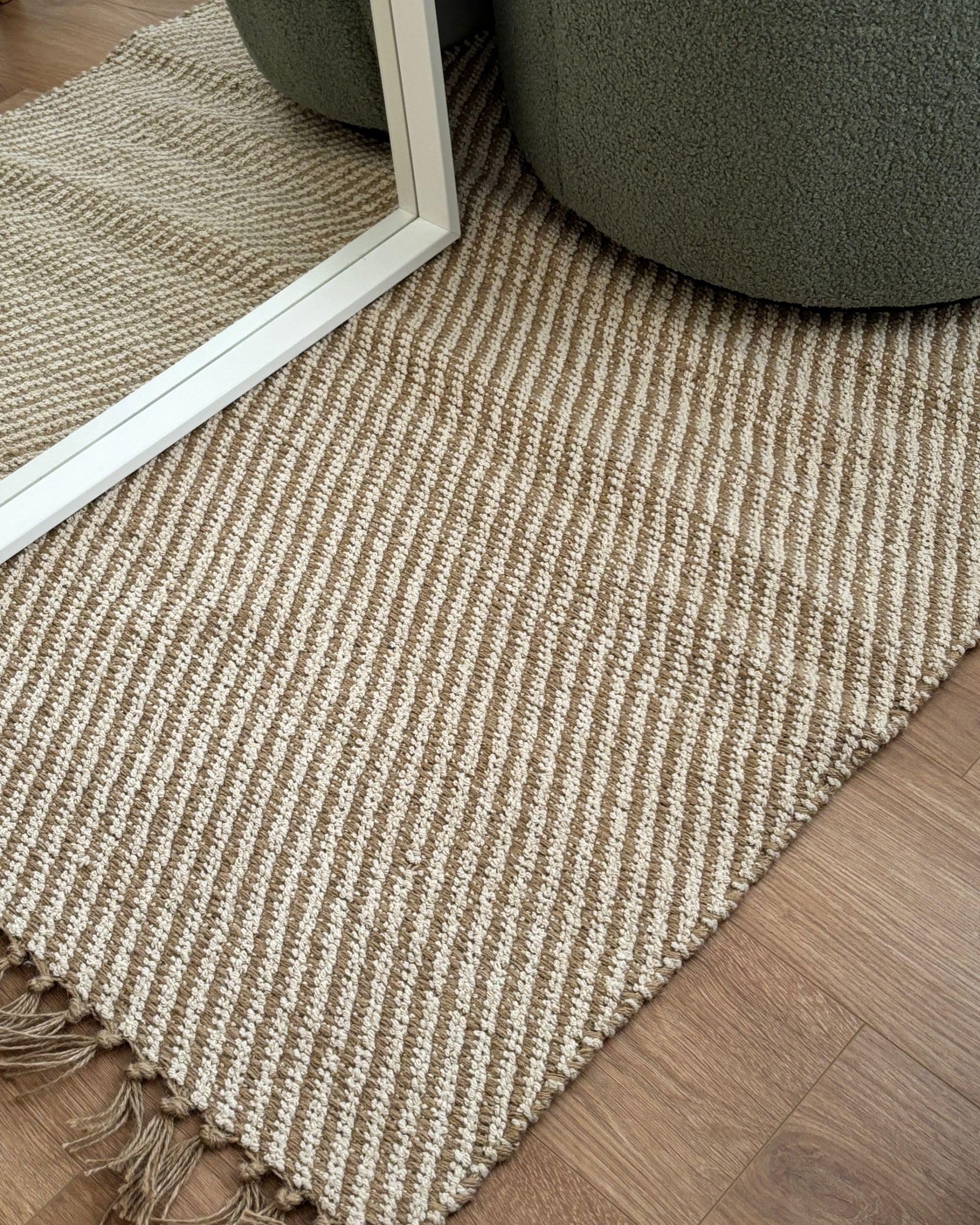 beliani-aladag-teppich-beige-50x80-cm-mit-fransen image 7