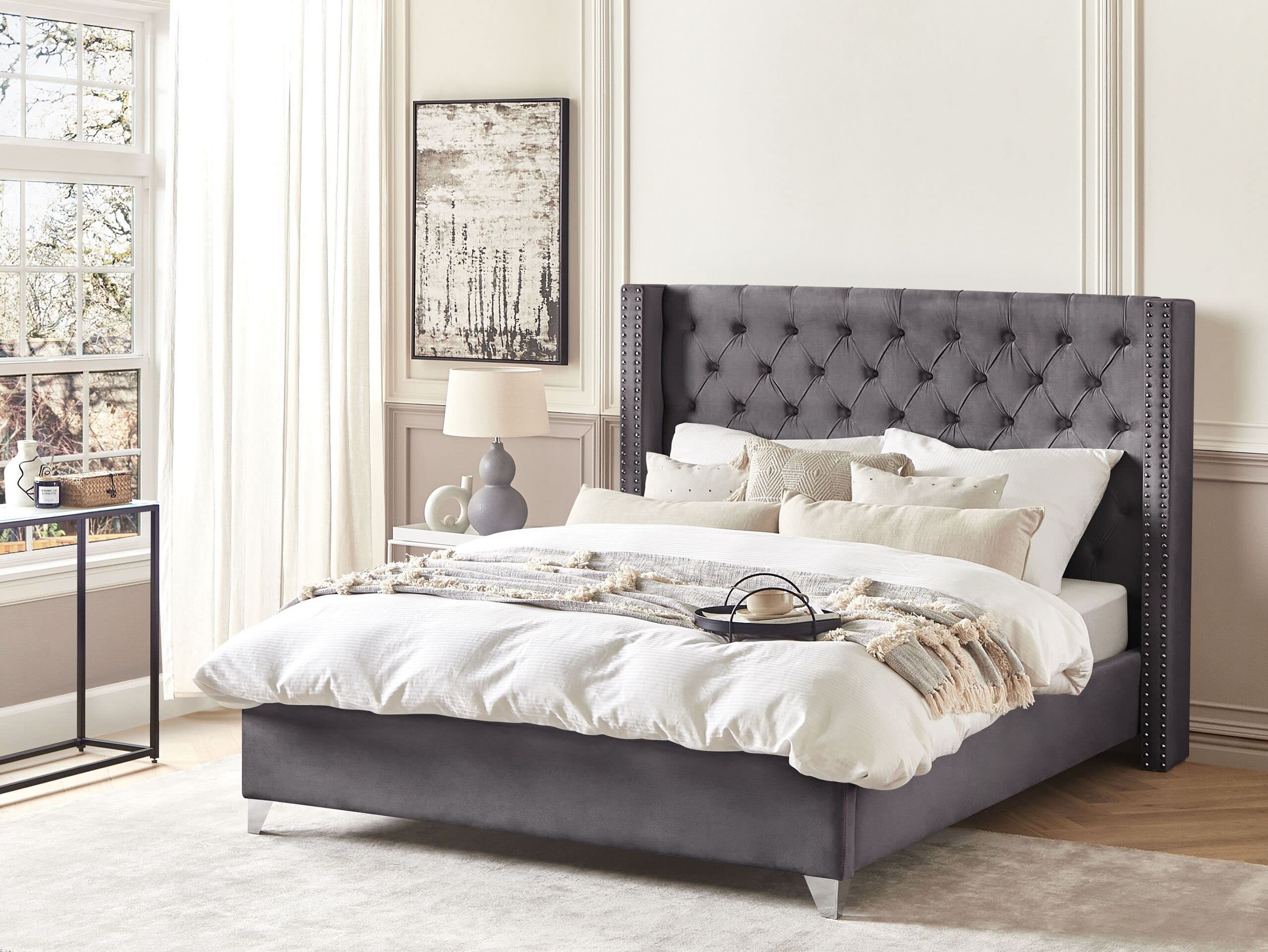 beliani-lubbon-bett-180x200-grau-samt-chesterfield image 2