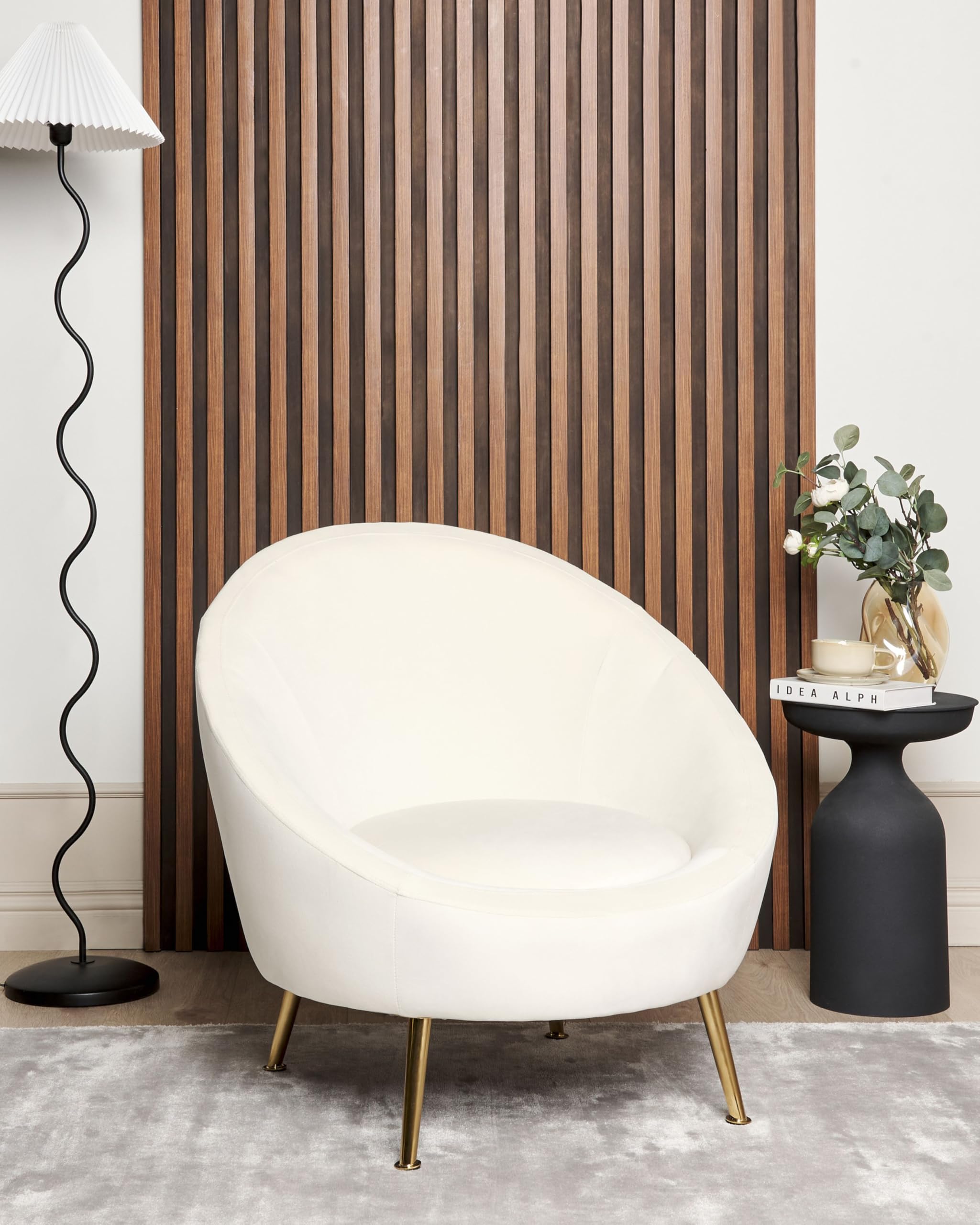 beliani-langa-sessel-samt-cremewei-rund-goldene-beine image 2