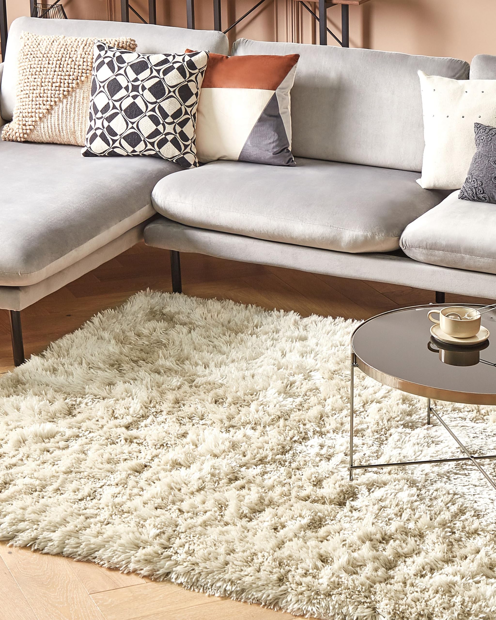 beliani-cide-hochflor-teppich-140x200-beige-shaggy image 4
