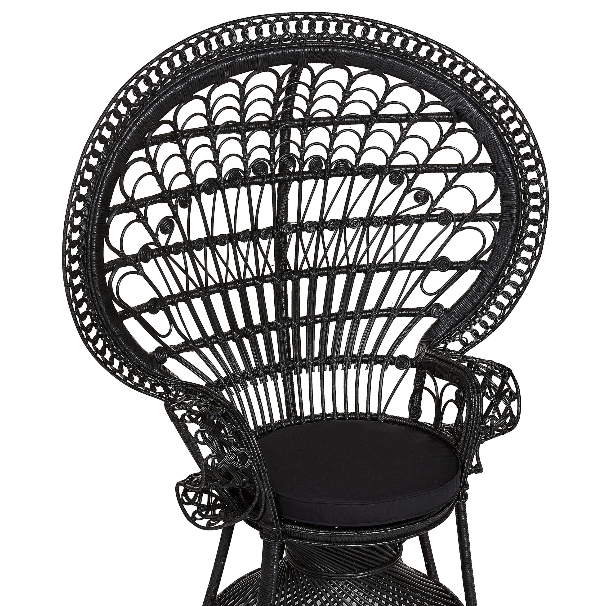 beliani-emmanuelle-pfauensessel-rattan-schwarz-mit-kissen image 6