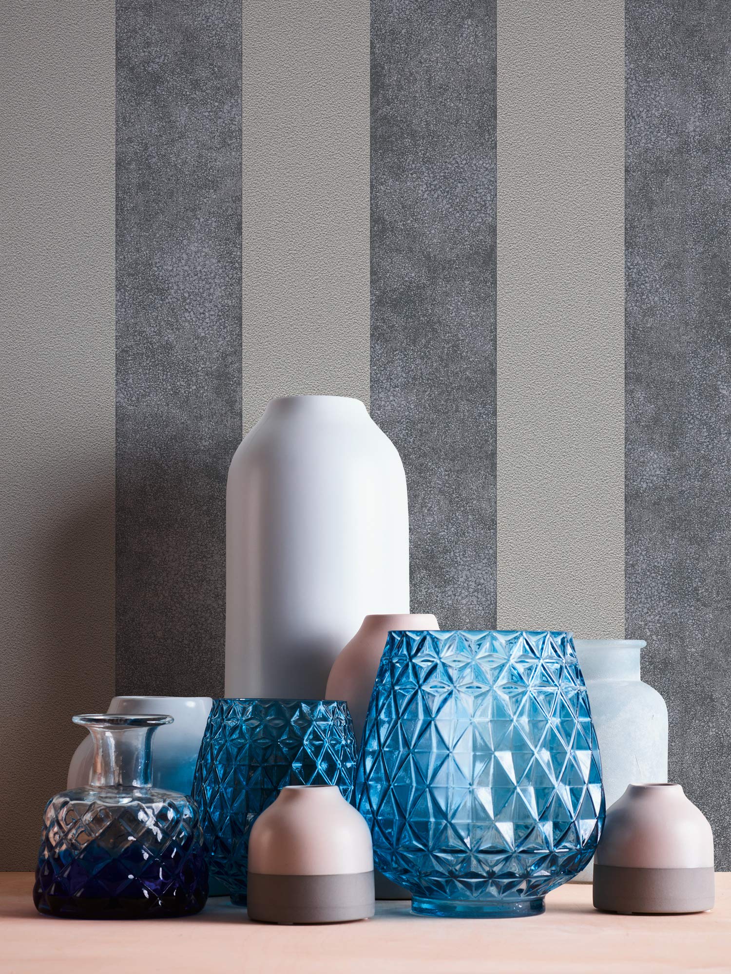 a-s-cr-ation-livingwalls-diamonds-37271-1-vliestapete-schwarz image 4