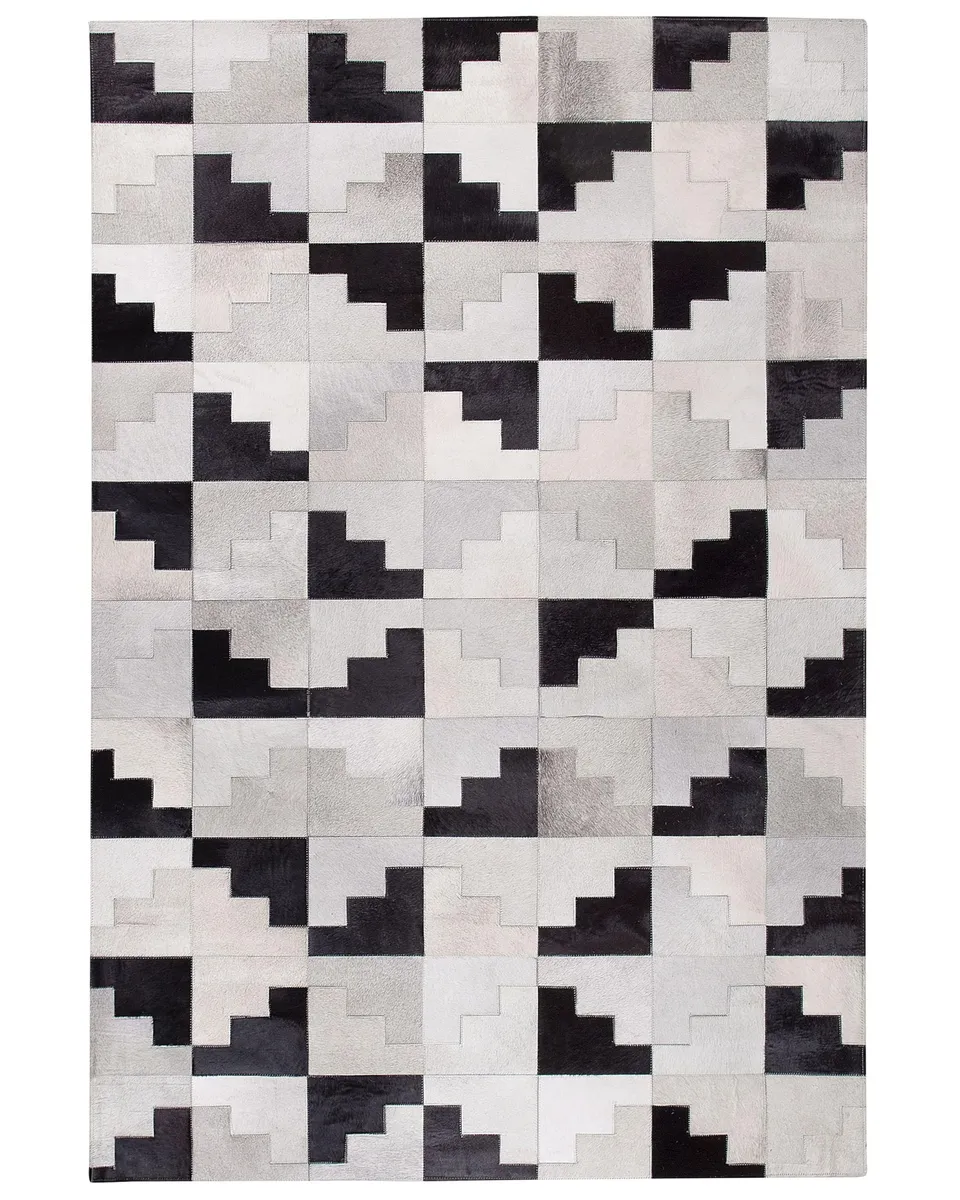 beliani-efirli-teppich-140x200-cm-schwarz-grau-leder-patchwork image 1