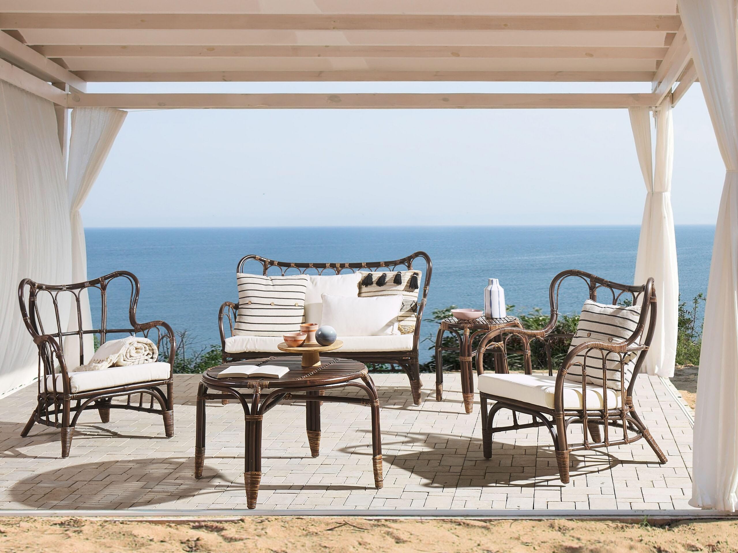 beliani-brindisi-lounge-set-rattan-4-sitzer-dunkelbraun-beige image 2