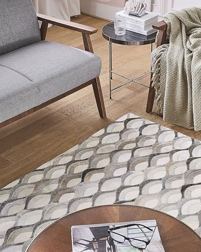 beliani-kirca-teppich-140x200-cm-braun-beige-leder-rautenmuster image 7