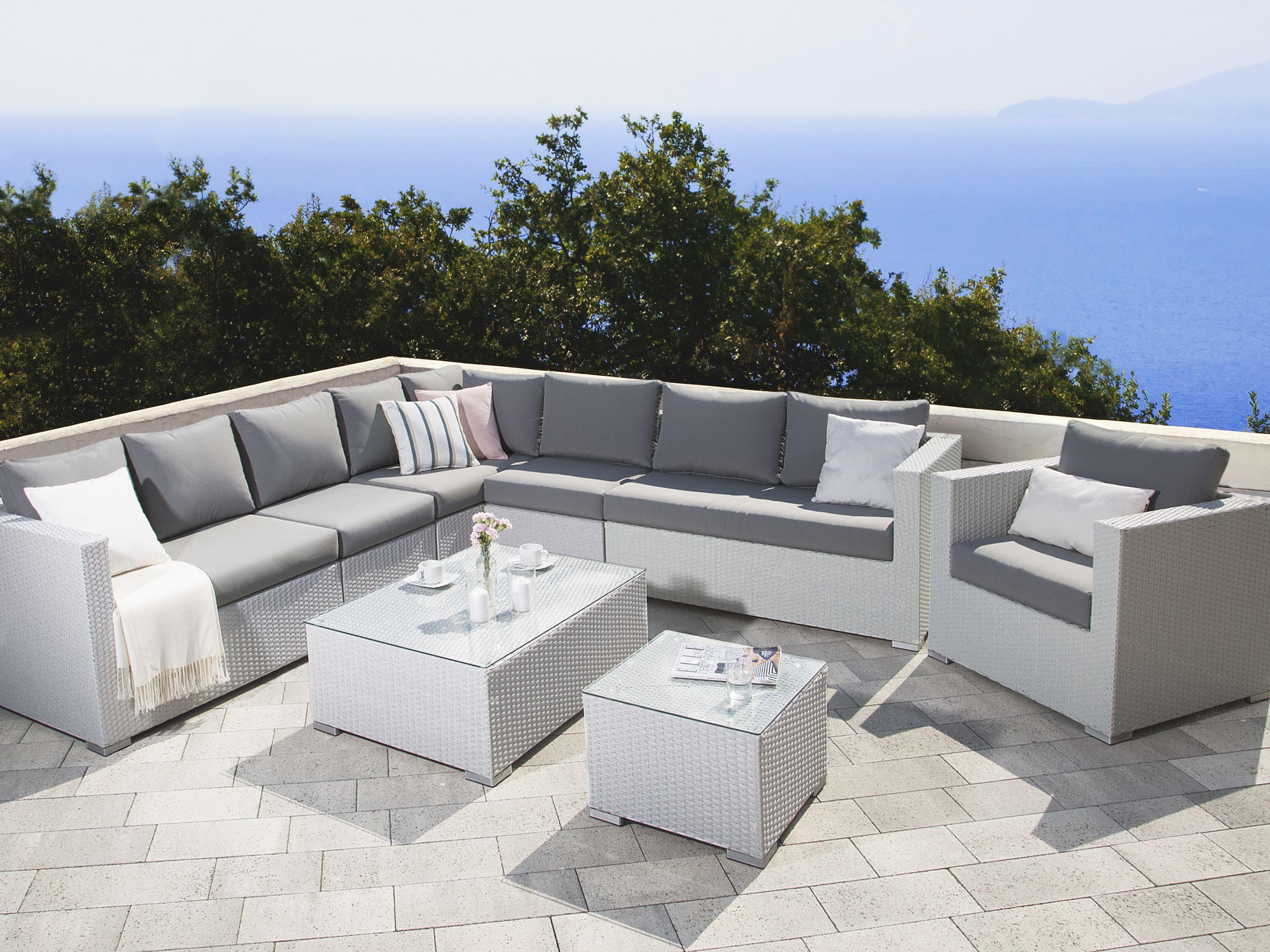 beliani-gartenset-polyrattan-lounge-wei-grau-xxl-8-sitzer-modular image 2