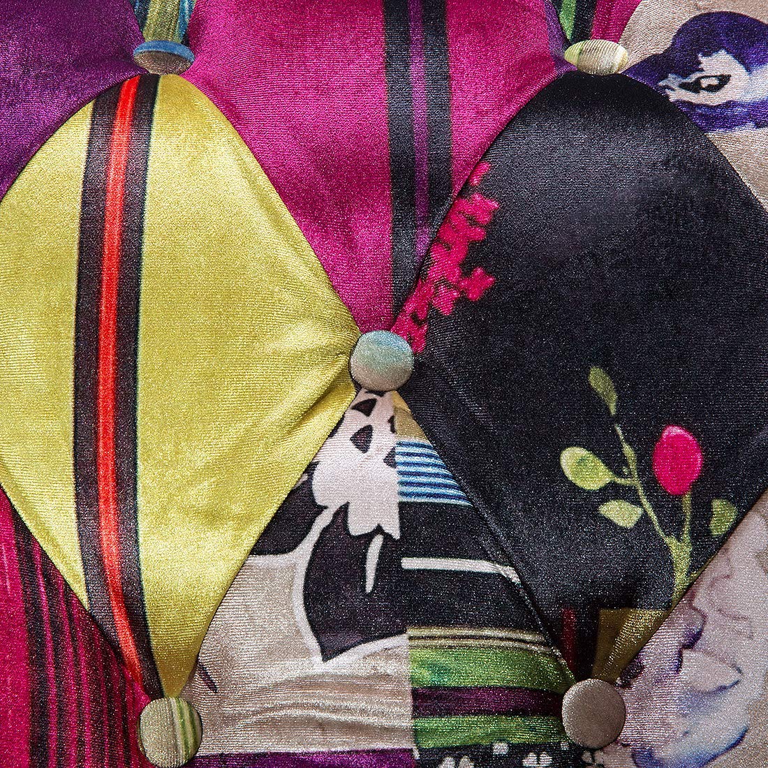 beliani-chesterfield-sessel-patchwork-bunt image 7